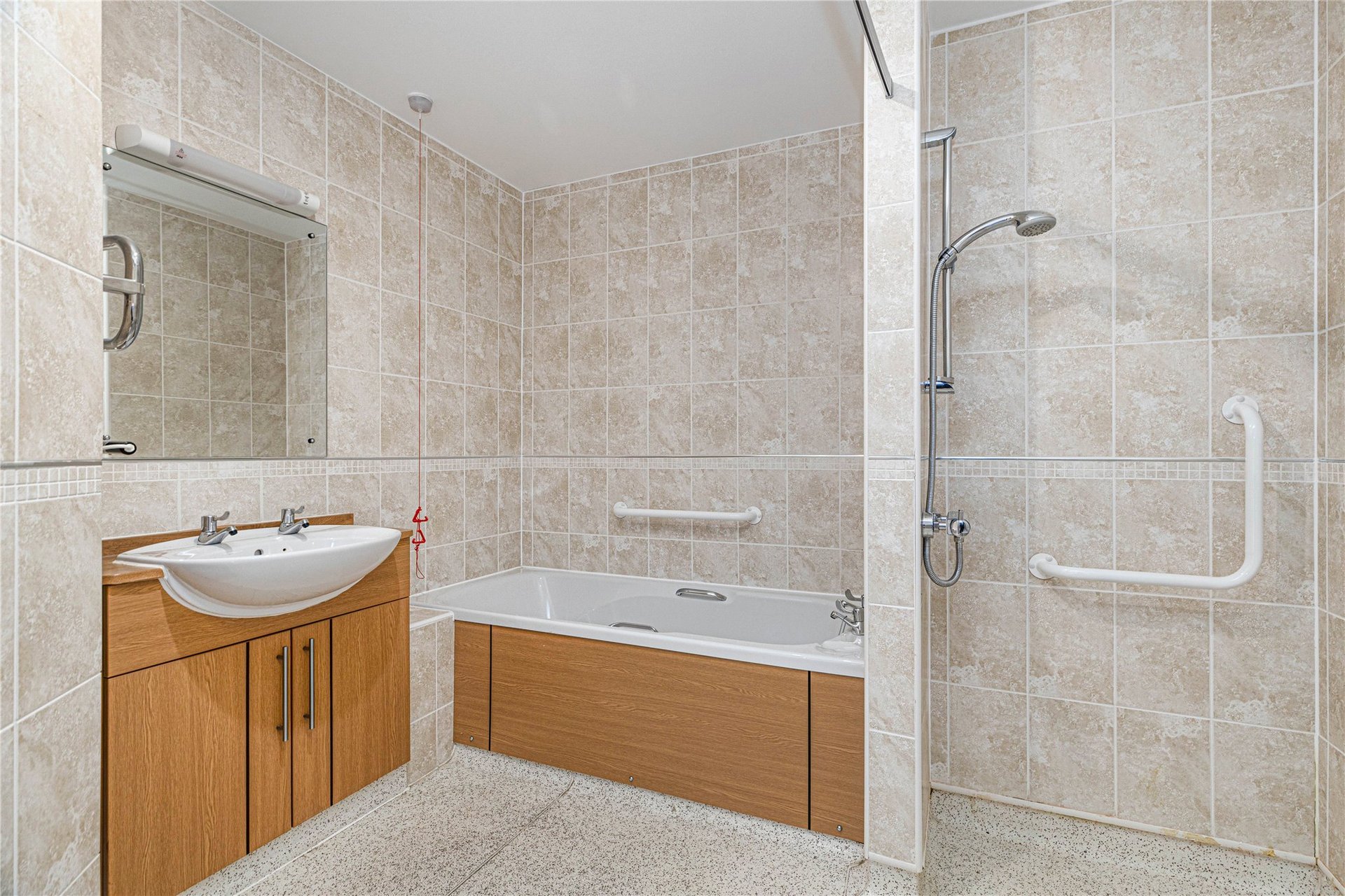 Flat 7, Hilltree Court, 96 Fenwick Road, Giffnock, Glasgow, East Renfrewshire, G46 6AA - Picture #12