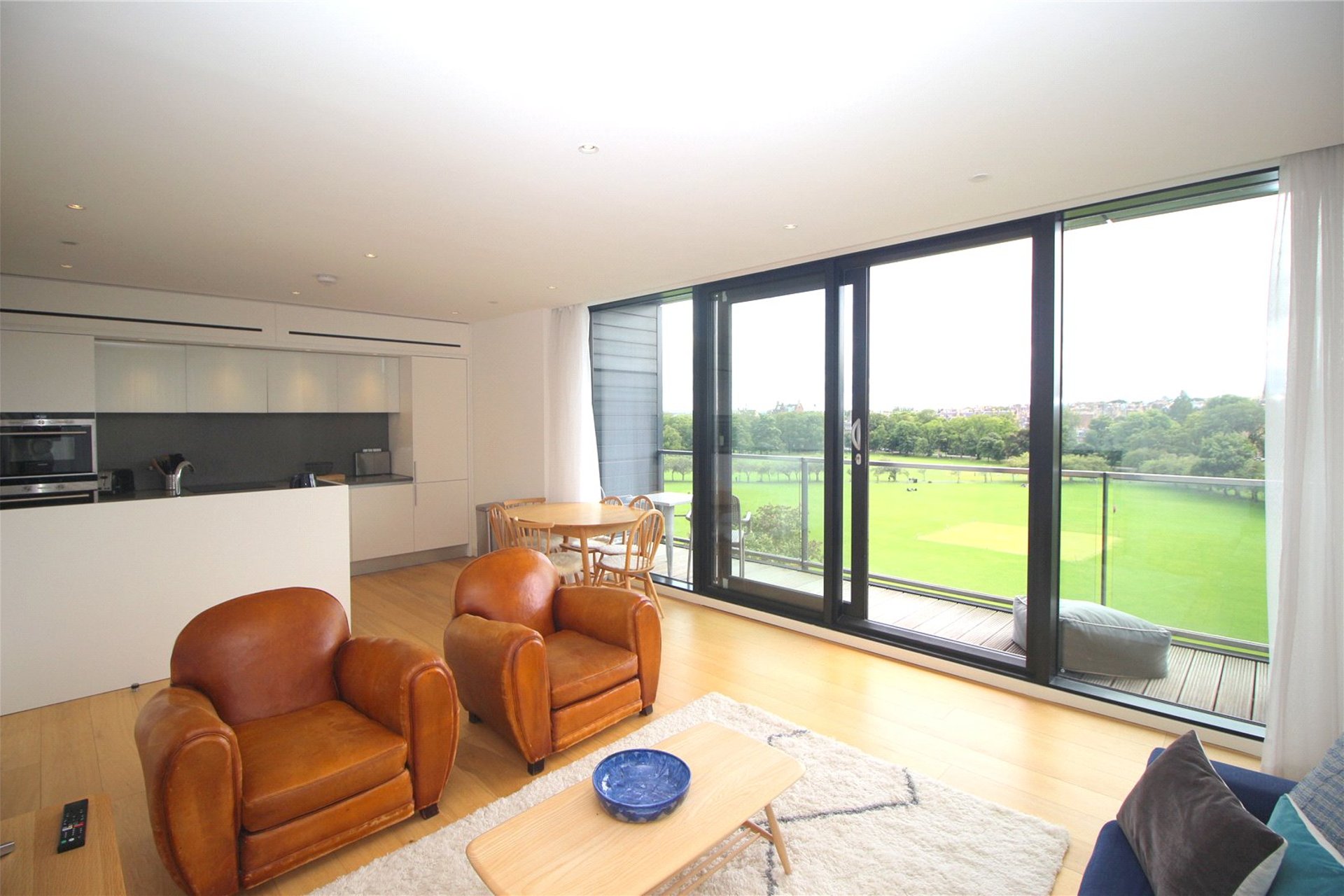 Flat 29, 11 Simpson Loan, Edinburgh, EH3 9GR - Picture #6