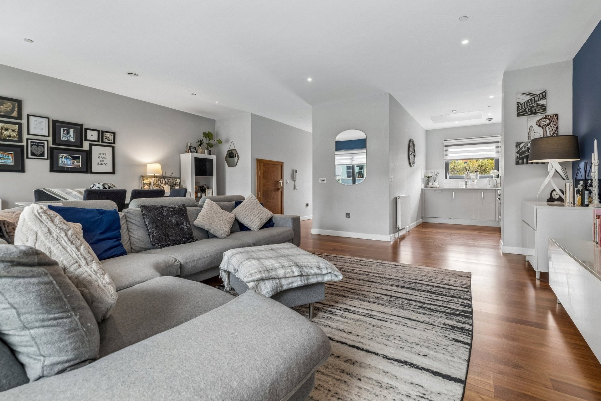 Penthouse 3/3 Buchanan Gardens, 110 West Nile Street, Glasgow City, G1 2QA - Picture #9