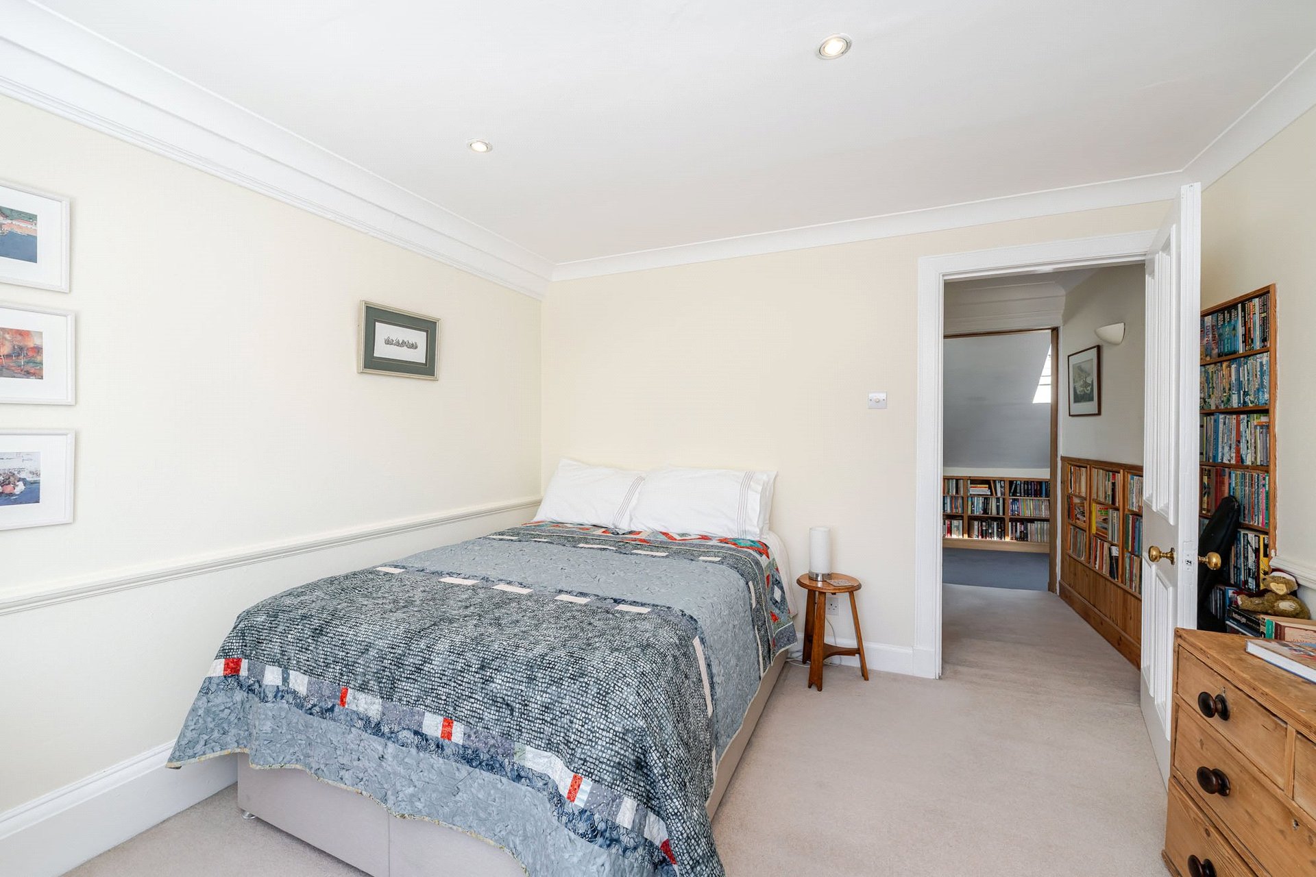 Upper Conversion 2/1, 30 Athole Gardens, Dowanhill, Glasgow, G12 9BD - Picture #23