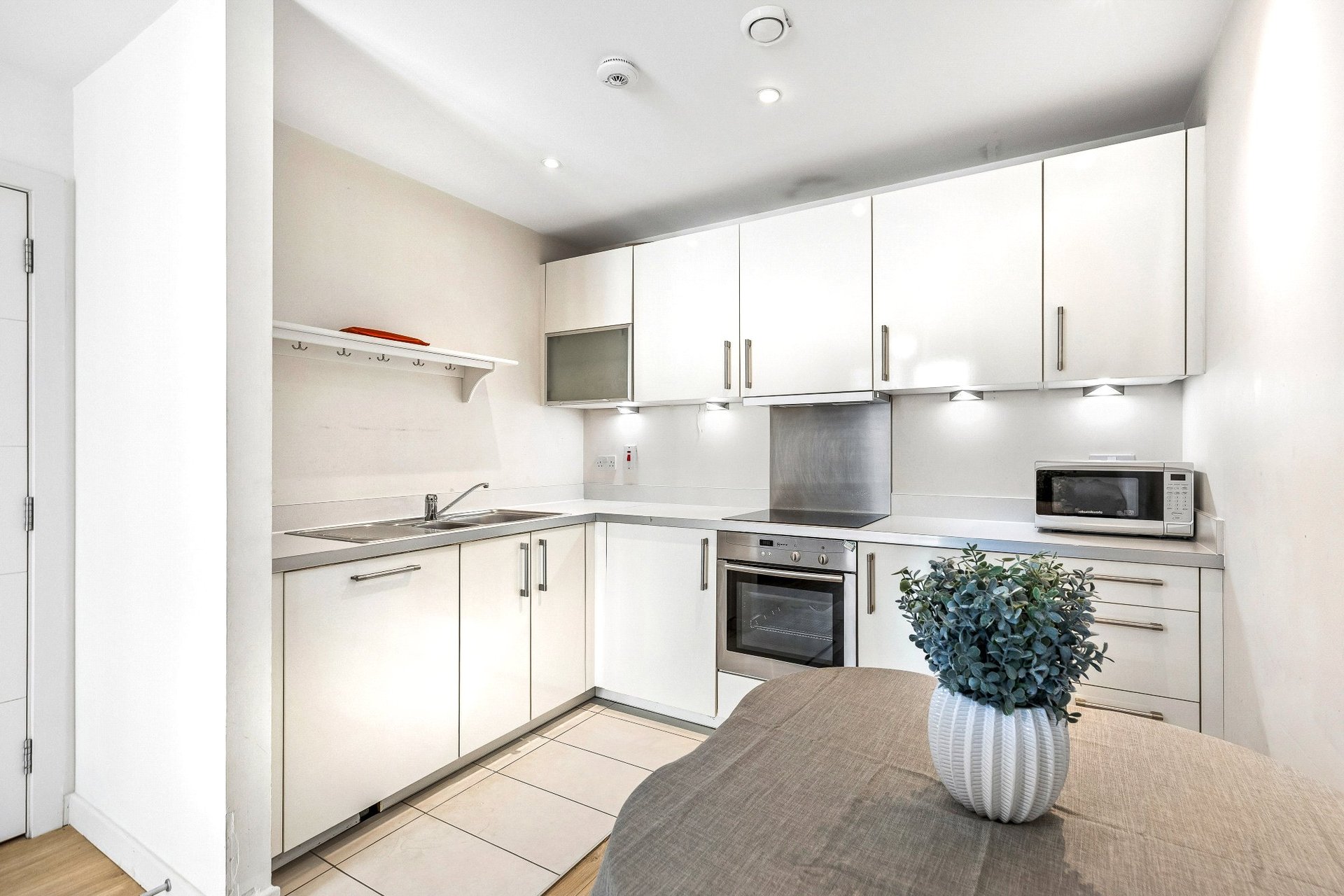 7/6, 350 Meadowside Quay Walk, Glasgow Harbour, Glasgow, G11 6DL - Picture #8