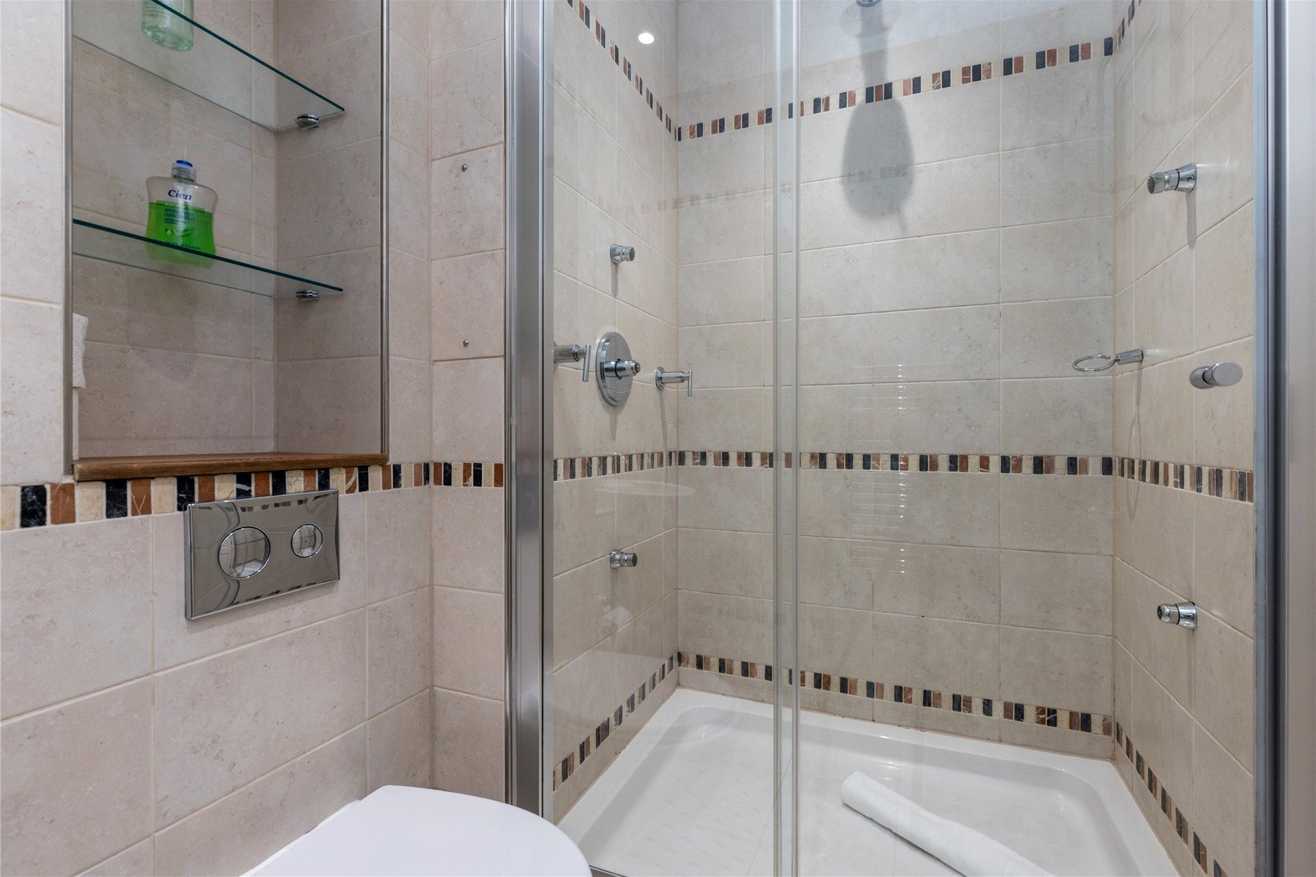 Flat 2, 29 Frederick Street, Edinburgh, Midlothian, EH2 2ND - Picture #16