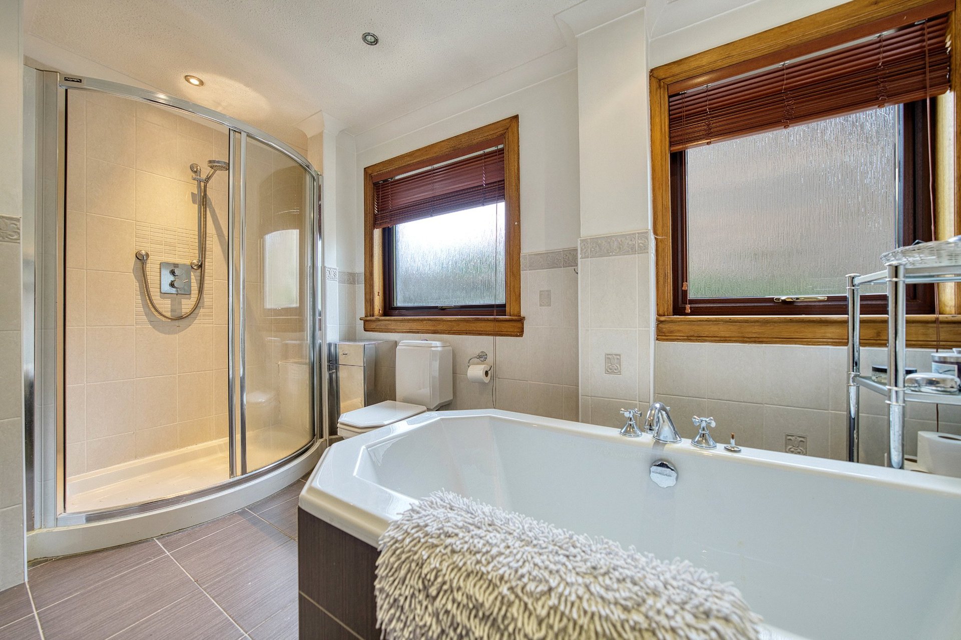35 Moorfoot Way, Bearsden, G61 4RL - Picture #23