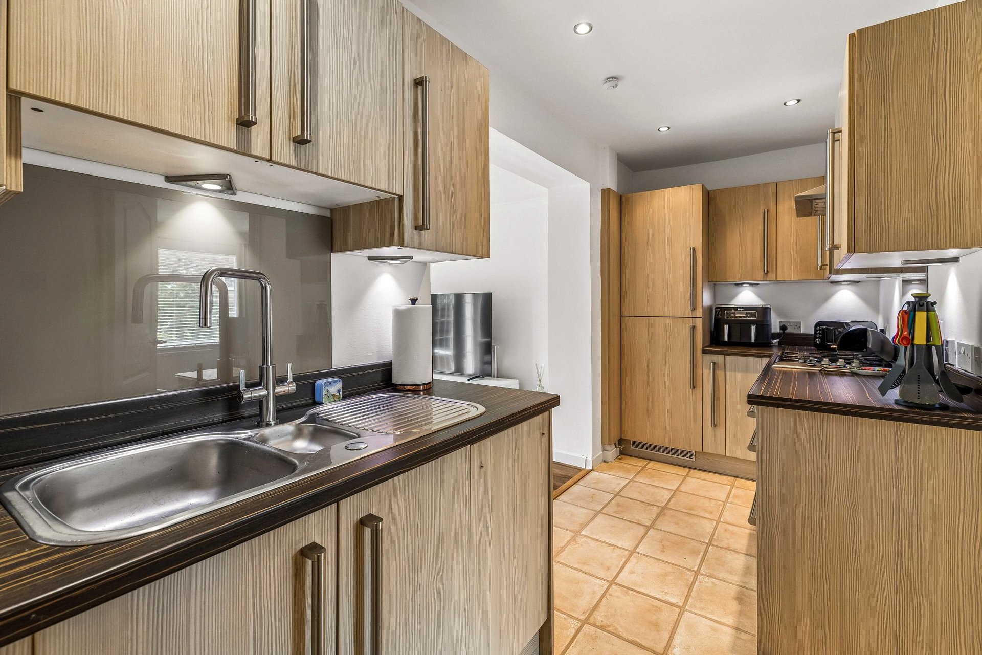 68 Spey Road, Bearsden, G61 1LD - Picture #11