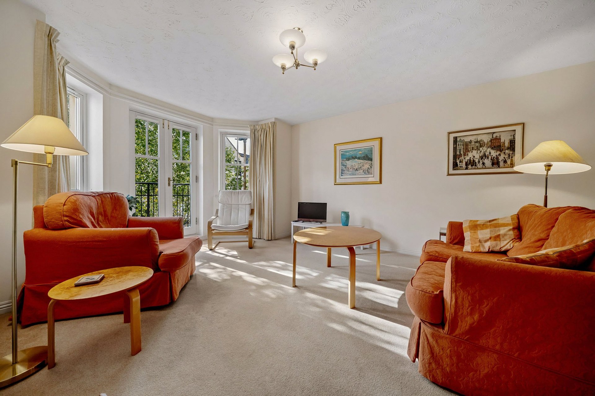 Flat 4, 10 Huntingdon Place, Broughton, Edinburgh, EH7 4AX - Picture #3