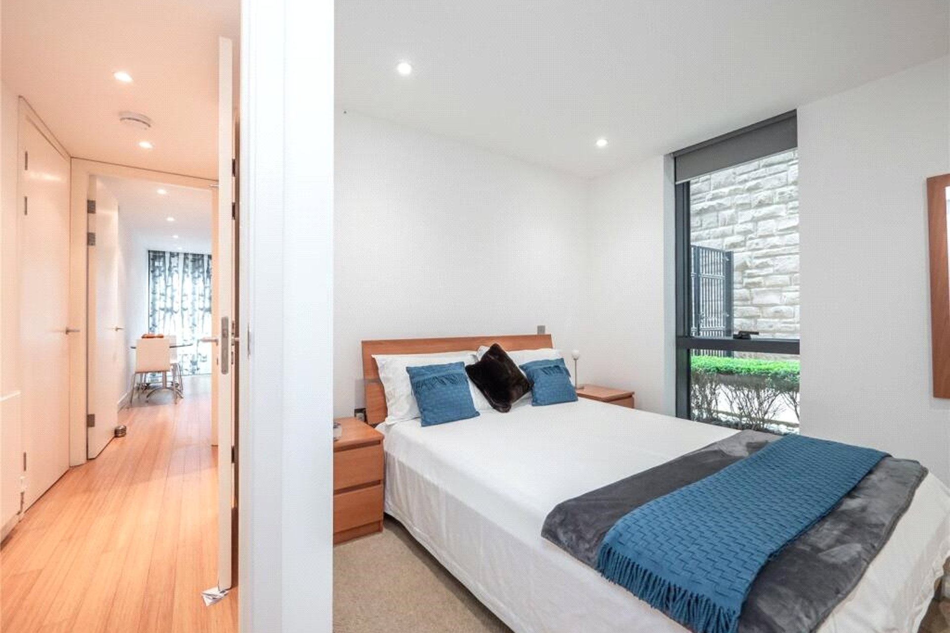 Flat 3, 24 Simpson Loan, Edinburgh, Midlothian, EH3 9GE - Picture #5