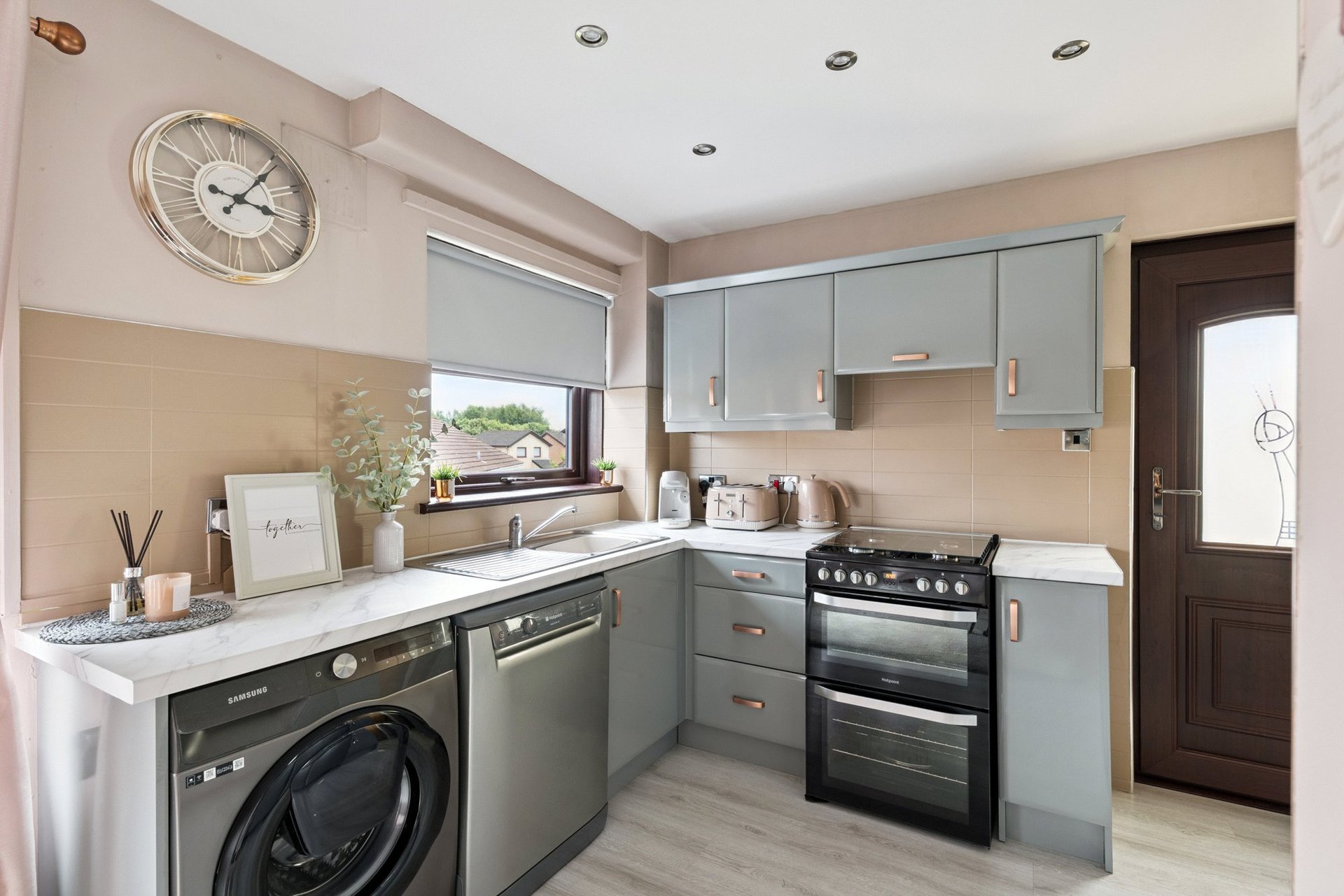 24 Barberry Avenue, Glasgow, G53 7YP - Picture #10