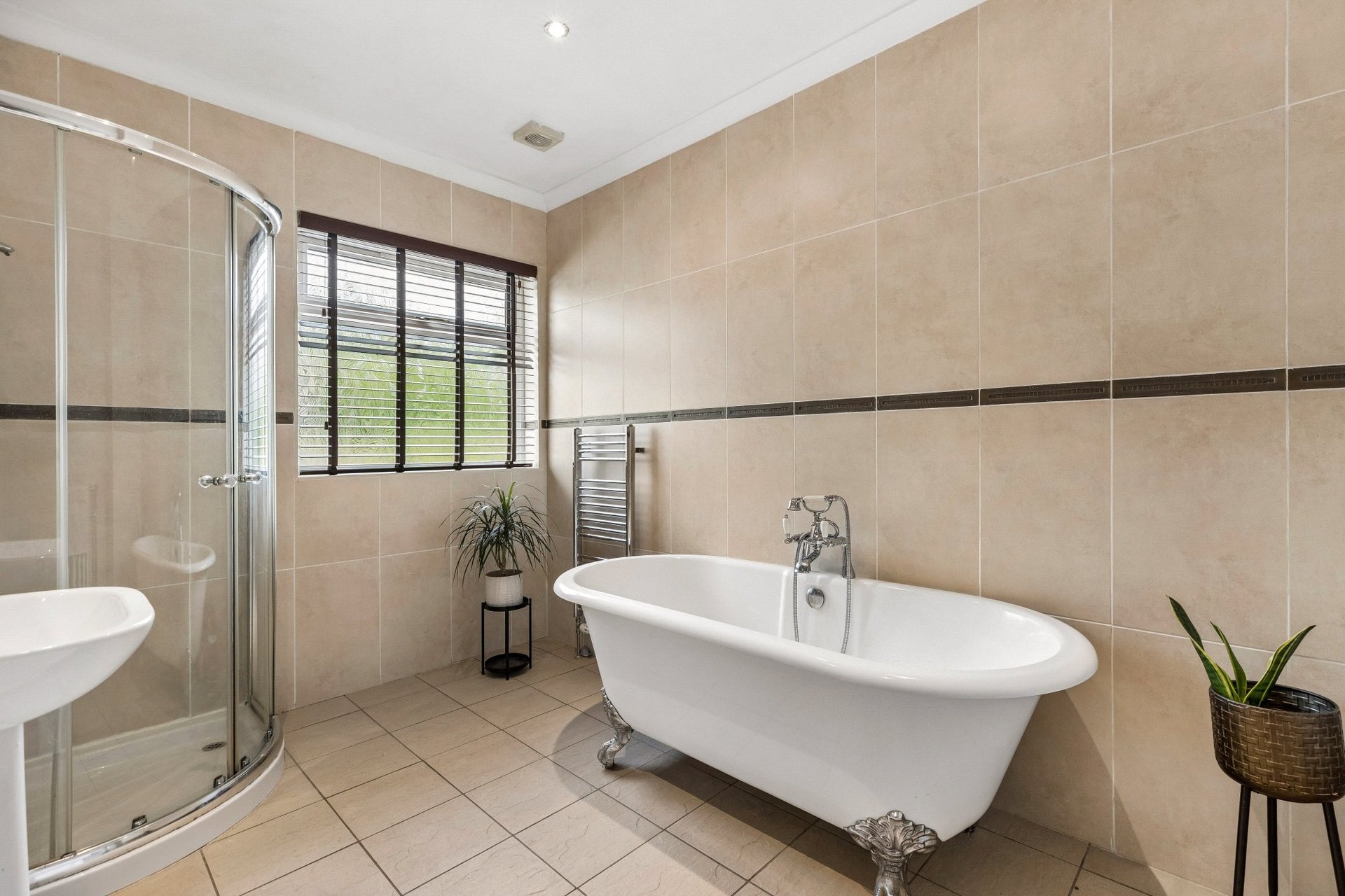 Tullochbeg, 40 Dunmore Street, Balfron, G63 0TX - Picture #36