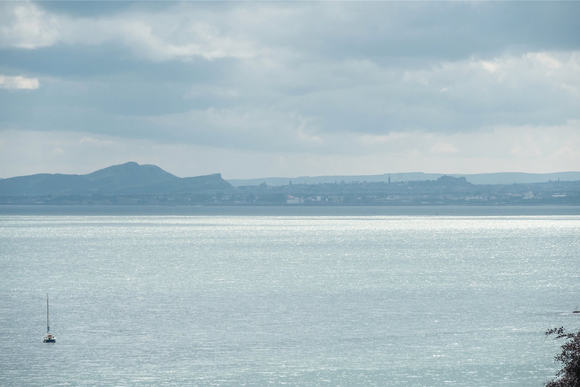 16 Seaside Place, Aberdour, Burntisland, Fife, KY3 0TX - Picture #14