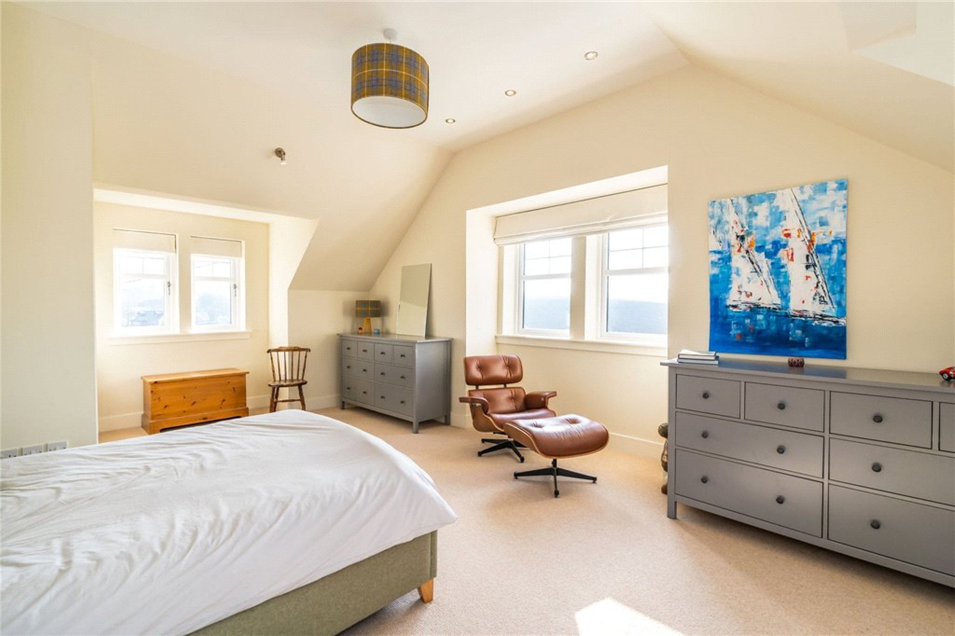 Bluegrass, Birdsmill, Broxburn, West Lothian, EH52 5PB - Picture #9