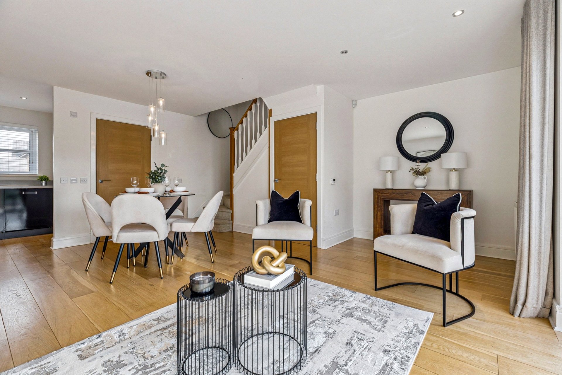 19 Falcon Drive, Newton Mearns, Glasgow, G77 6WL - Picture #8