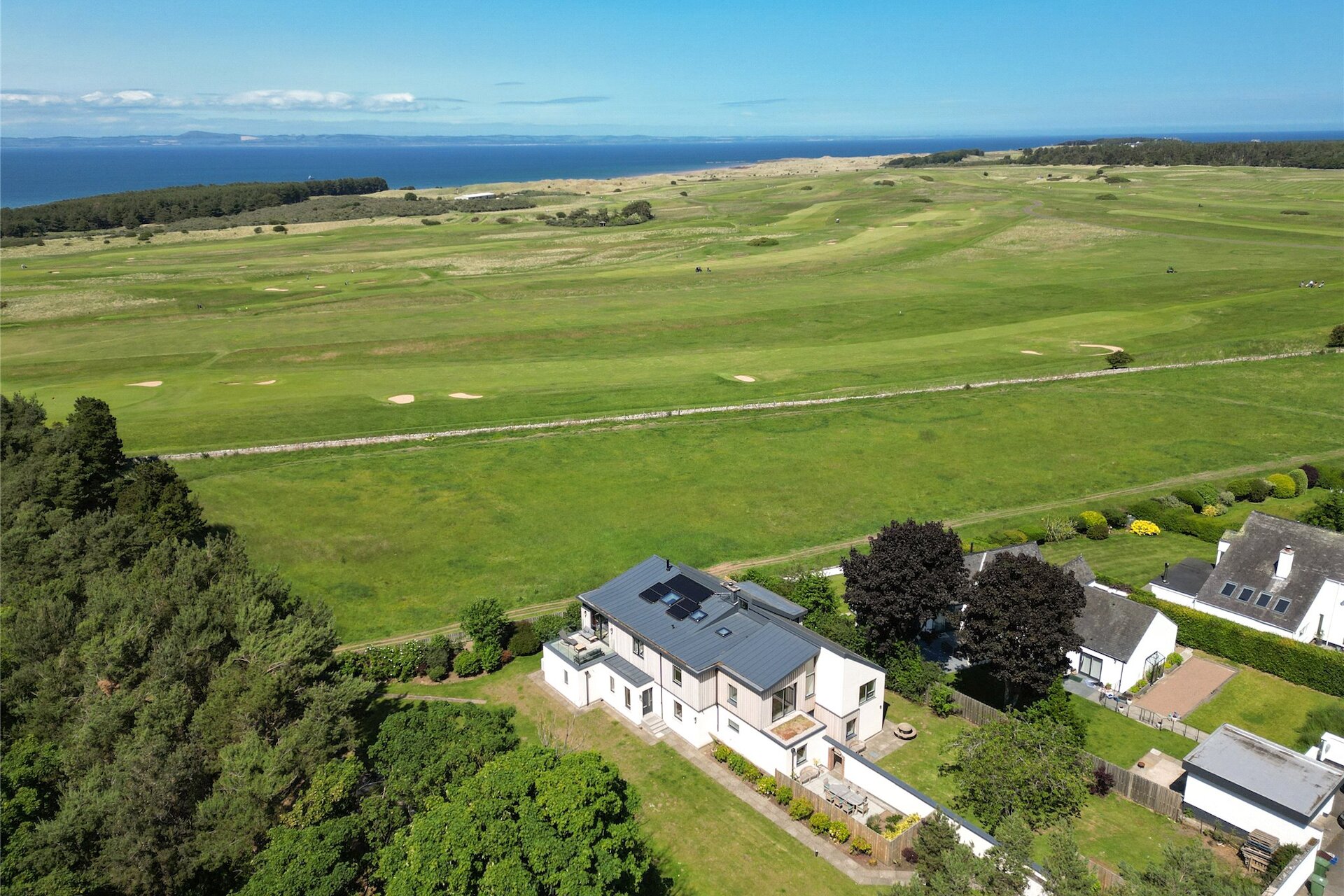 Fairways, 6A The Hawthorns, Gullane, East Lothian, EH31 2DZ - Picture #1