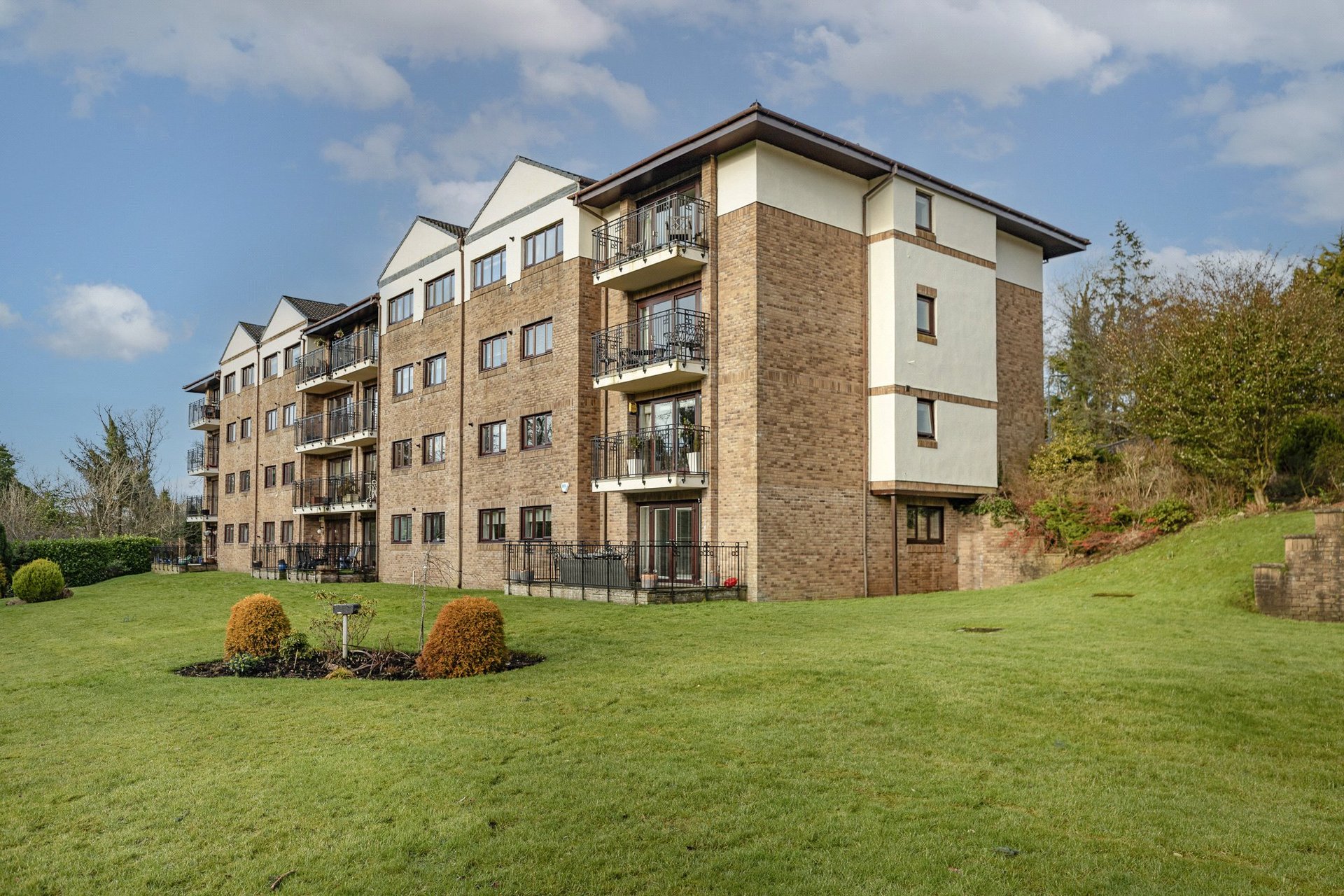 27 Ravenscourt, Thorntonhall, Glasgow, South Lanarkshire, G74 5AZ - Picture #26