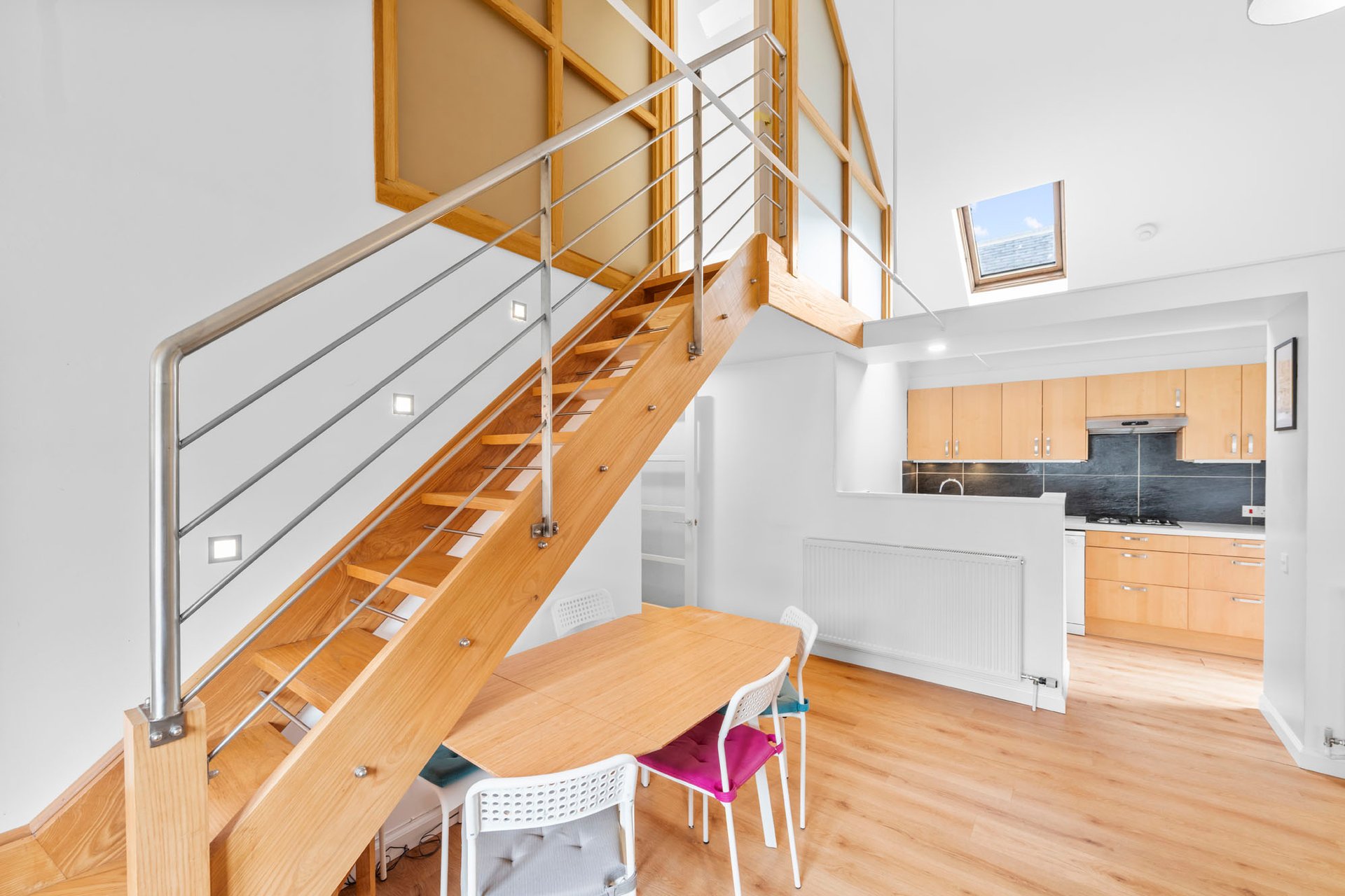 Flat 9, Buchanan Court, 130 Calton Road, Edinburgh, Midlothian, EH8 8JQ - Picture #4