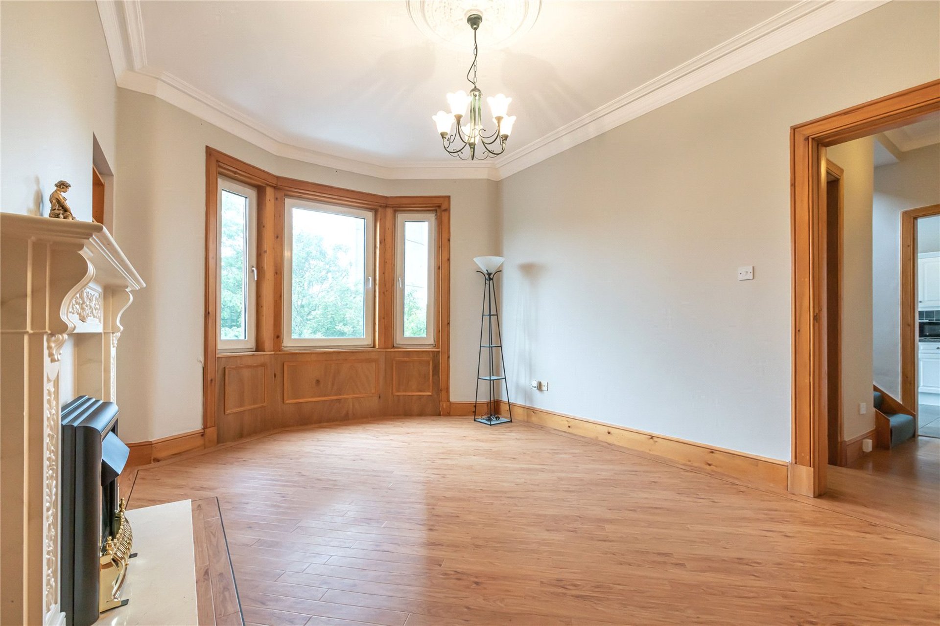 Flat 2/2, 230 Dumbarton Road, Old Kilpatrick, Glasgow, Lanarkshire, G60 5LJ - Picture #4