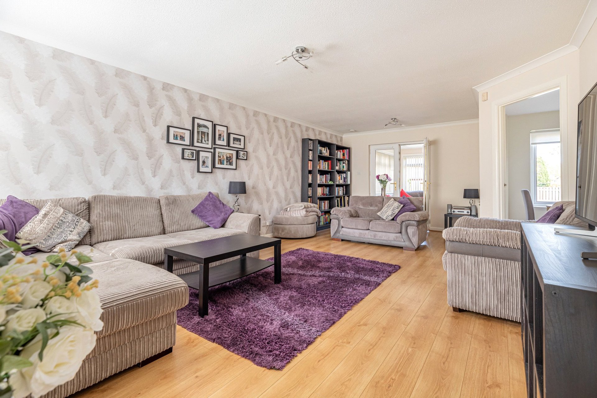 27 Blairbuie Drive, Kelvindale, Glasgow, G20 0TY - Picture #2