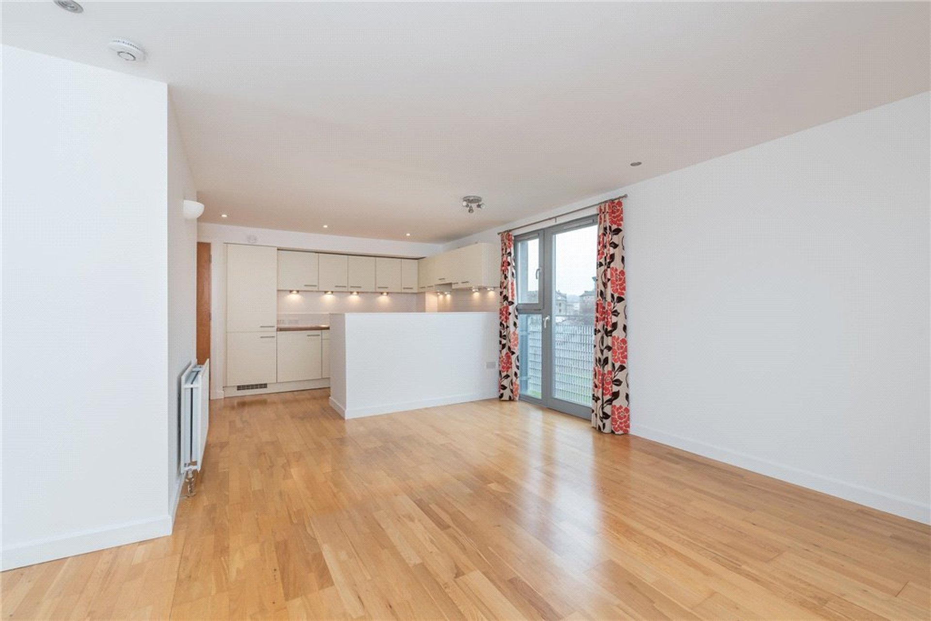 Flat 24, 2 Sheriff Brae, Edinburgh, Midlothian, EH6 6EQ - Picture #4