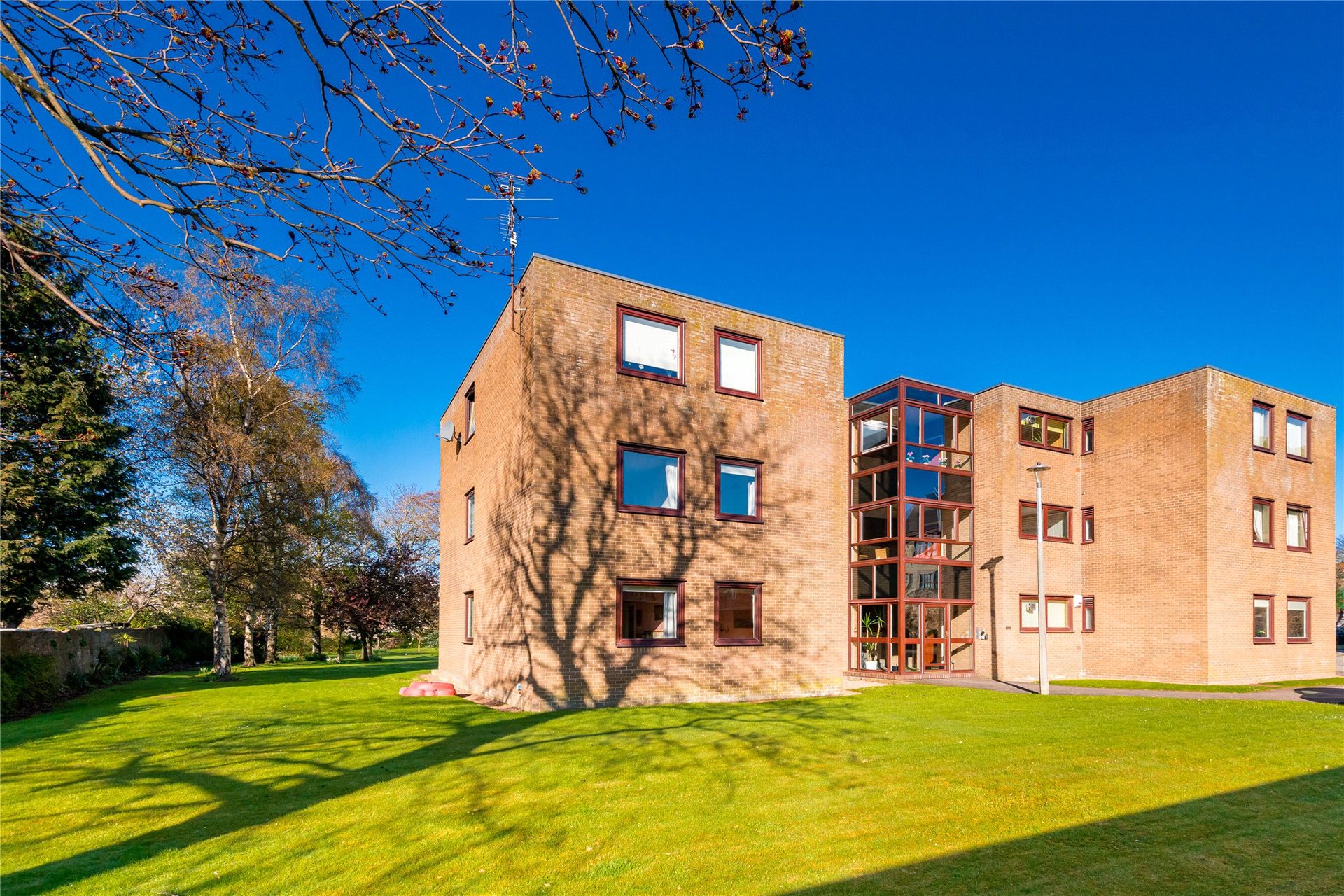 1/1 West Grange Gardens, The Grange, Edinburgh, EH9 2RA - Picture #1