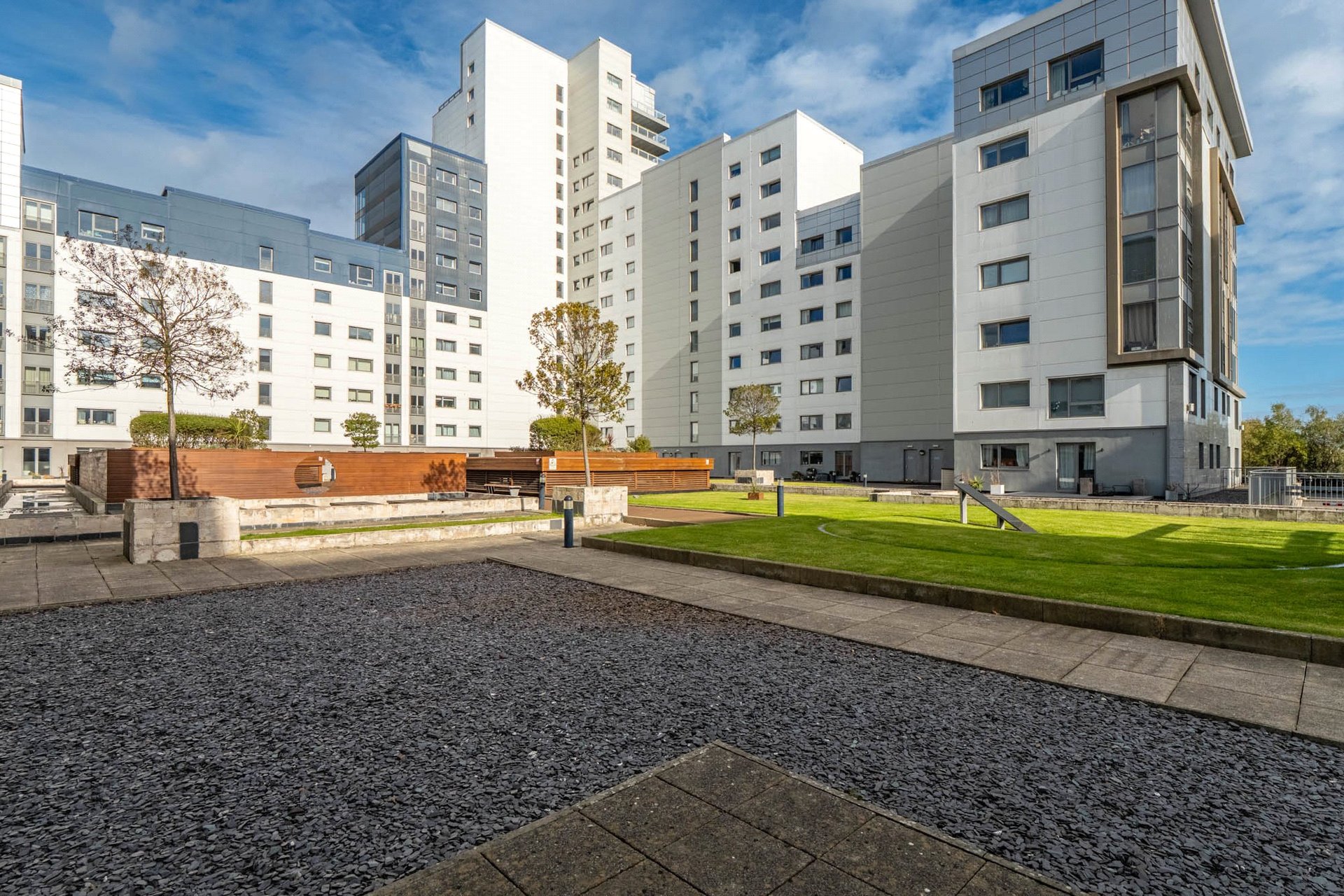 Flat 1, 8 Western Harbour Midway, The Shore, Edinburgh, EH6 6PT - Picture #18
