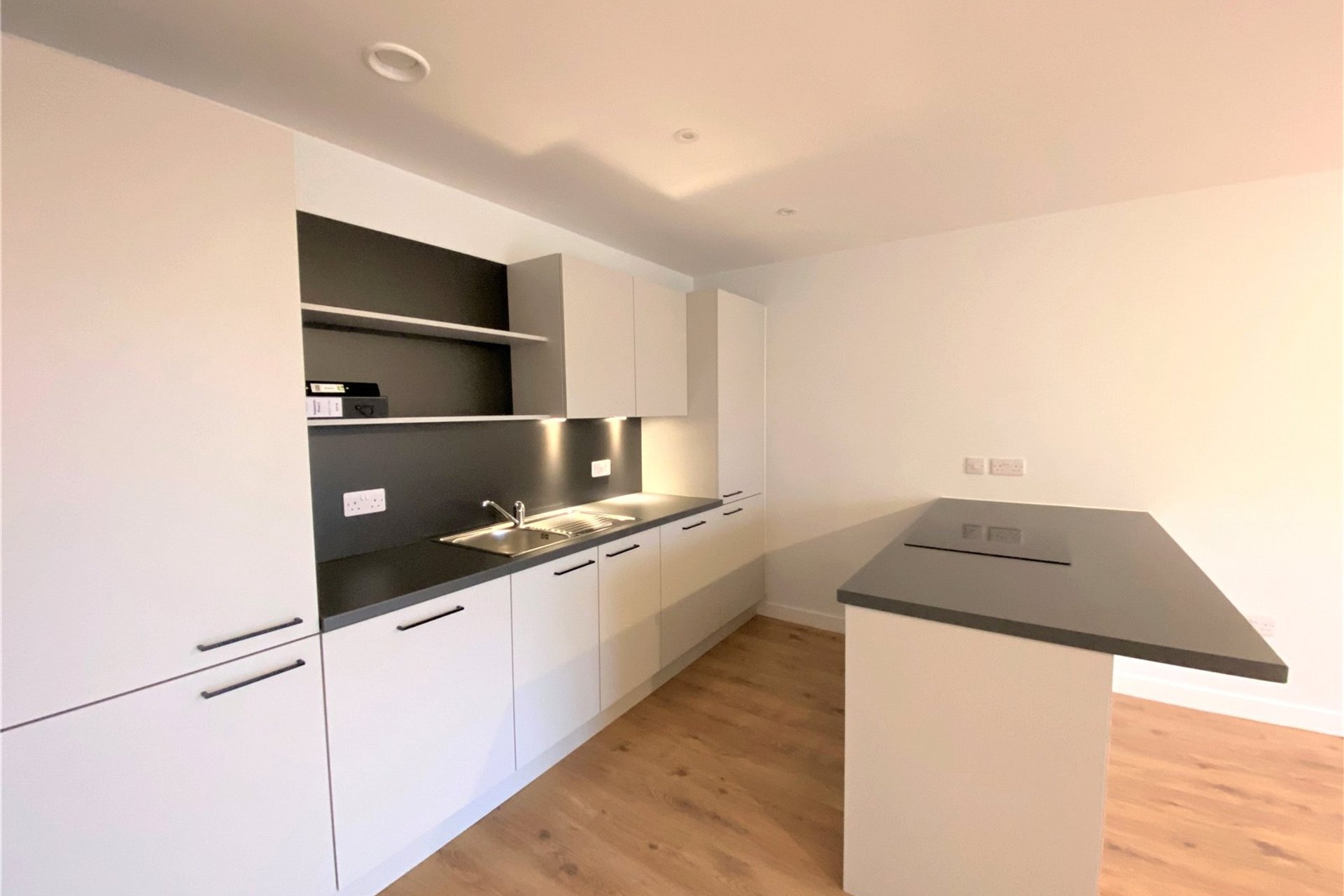 Flat 19, 13 Pillans Place, Edinburgh, Pillans Place, EH6 7FG - Picture #6