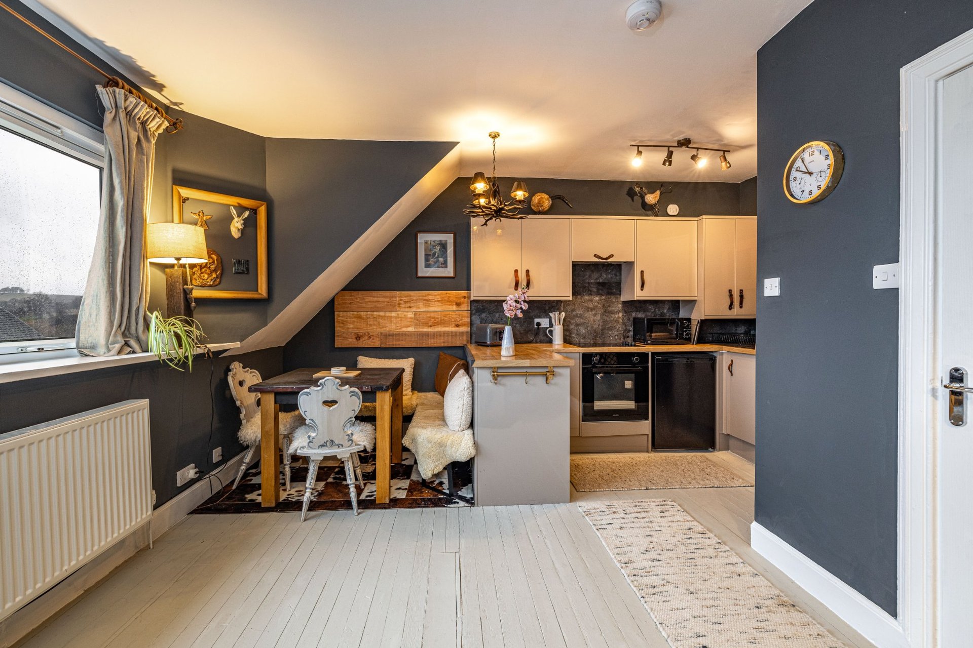 7B Abbey Place, Jedburgh, Scottish Borders, TD8 6BE - Picture #3