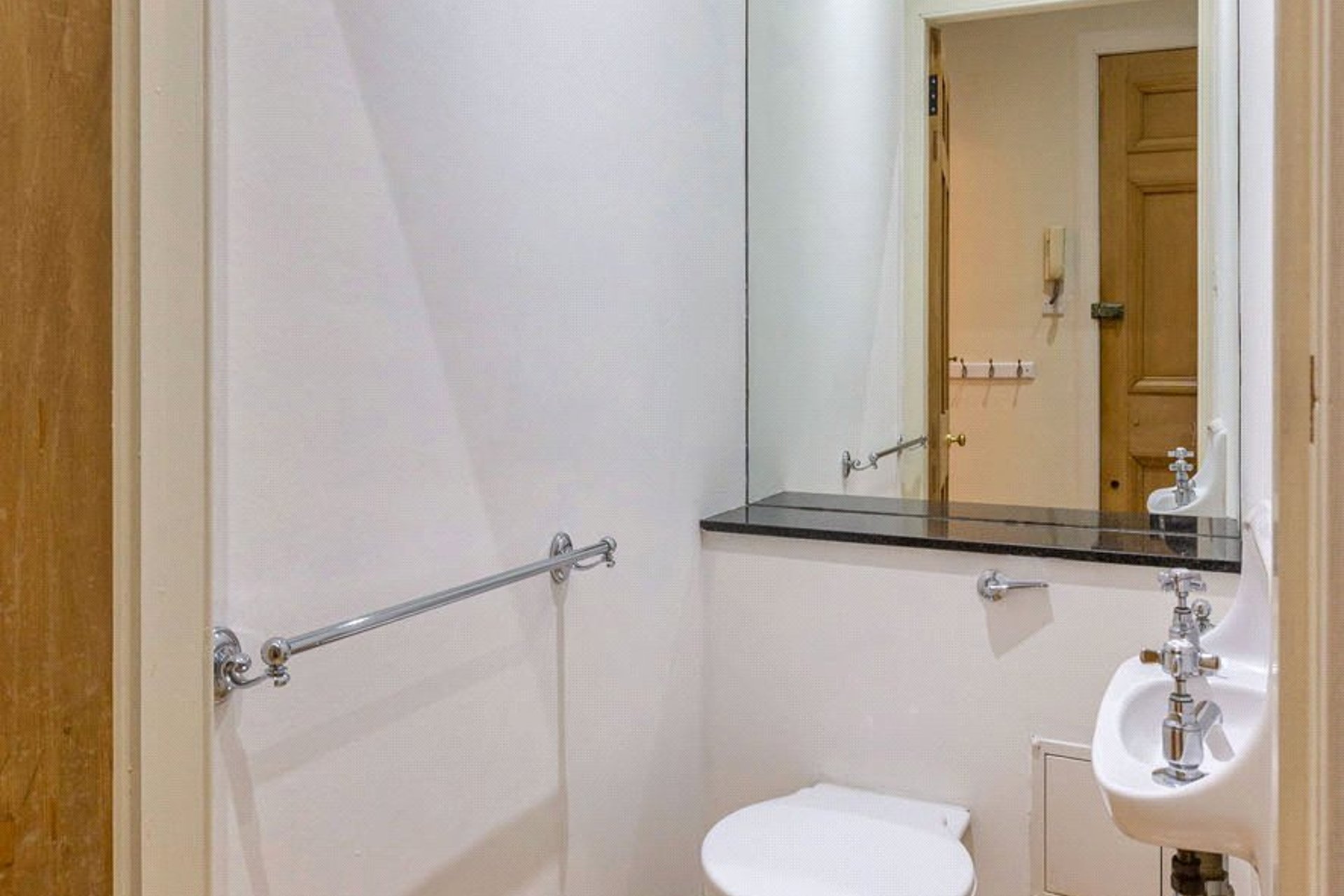 Flat 1 (GF), 6 Clarendon Crescent, Edinburgh, Midlothian, EH4 1PT - Picture #13