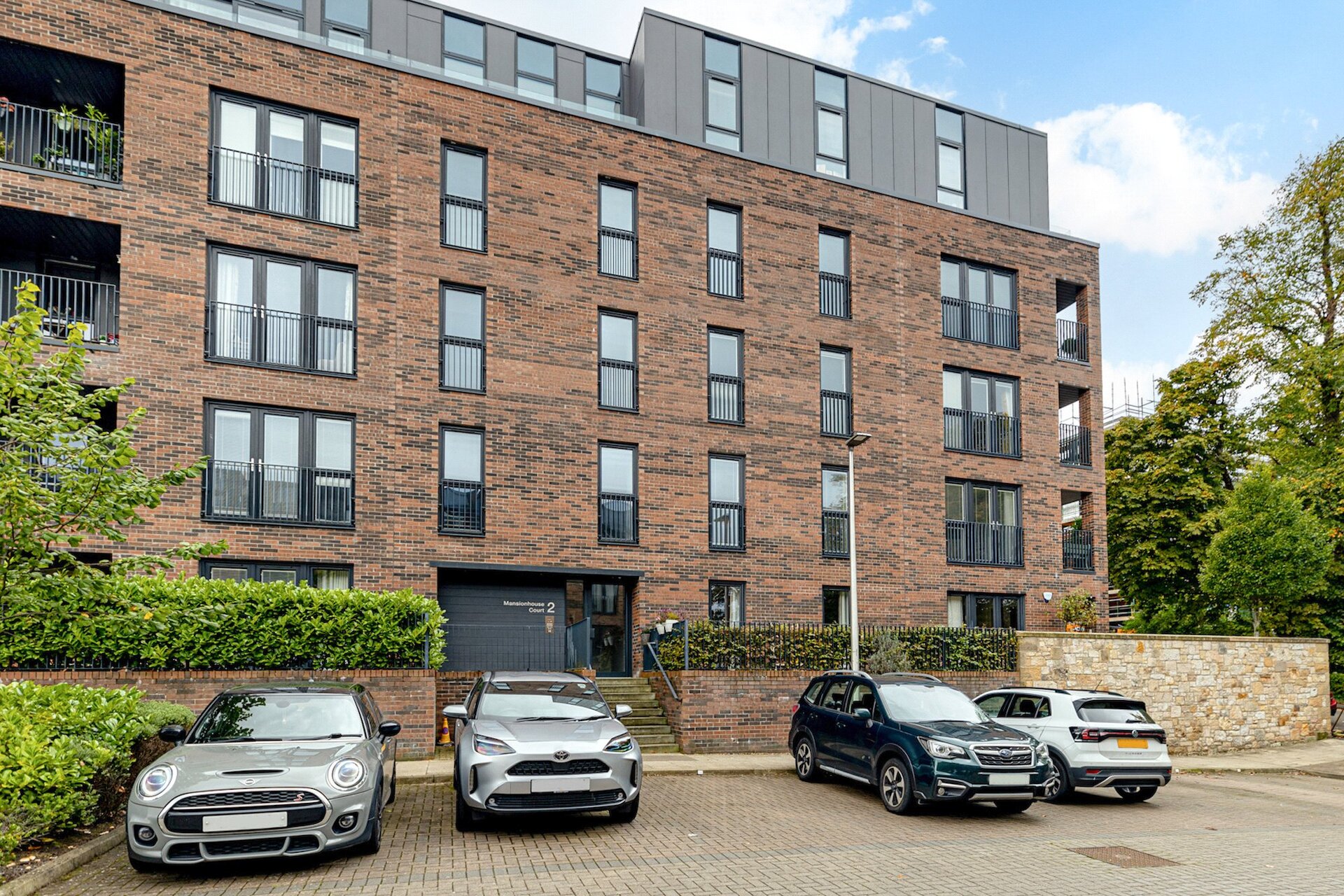 Flat 11, 2 Mansionhouse Court, Langside, Glasgow, G41 3DD - Picture #1