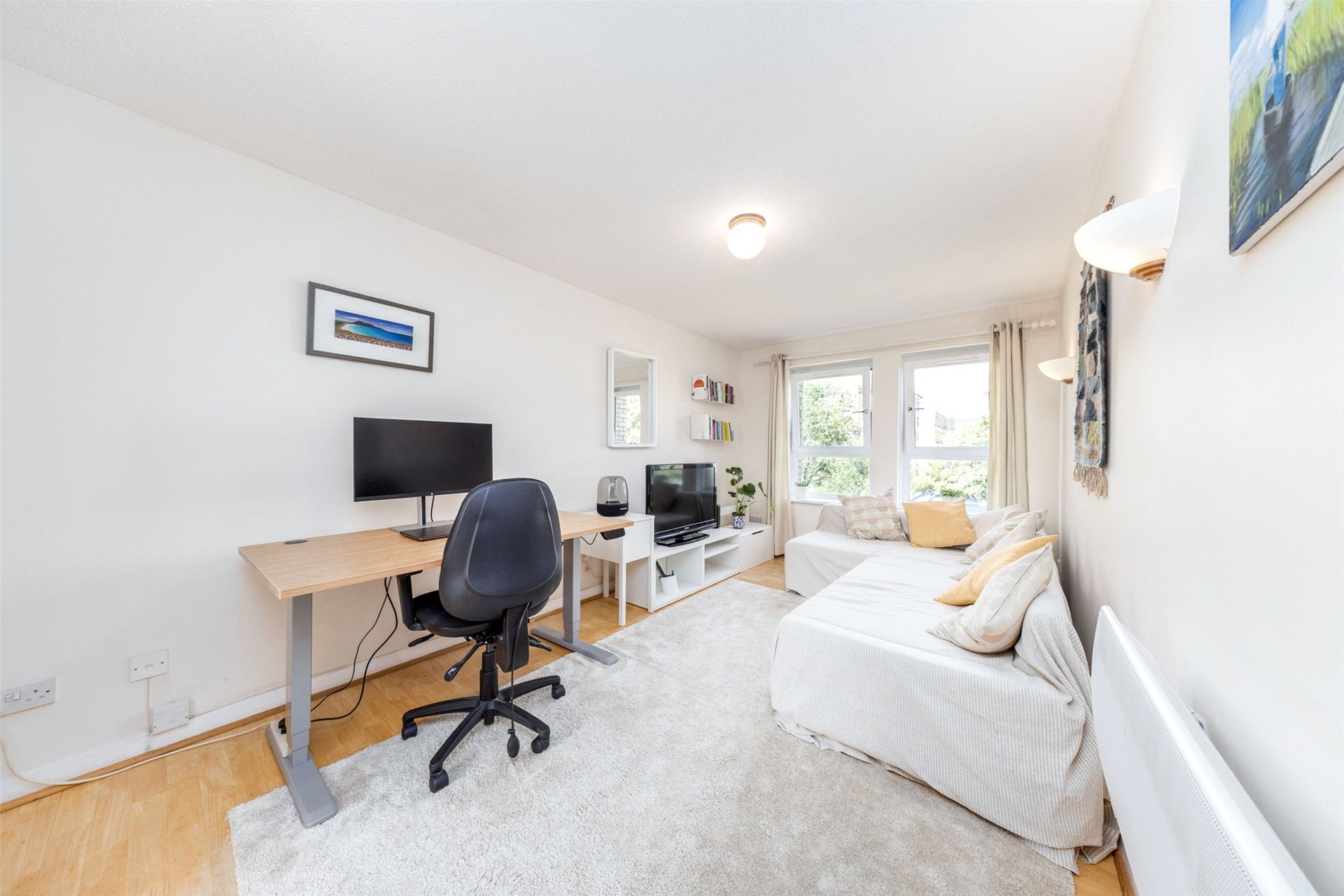 Flat 2/2, 17 Overnewton Square, Yorkhill, Glasgow, G3 8RW - Picture #2