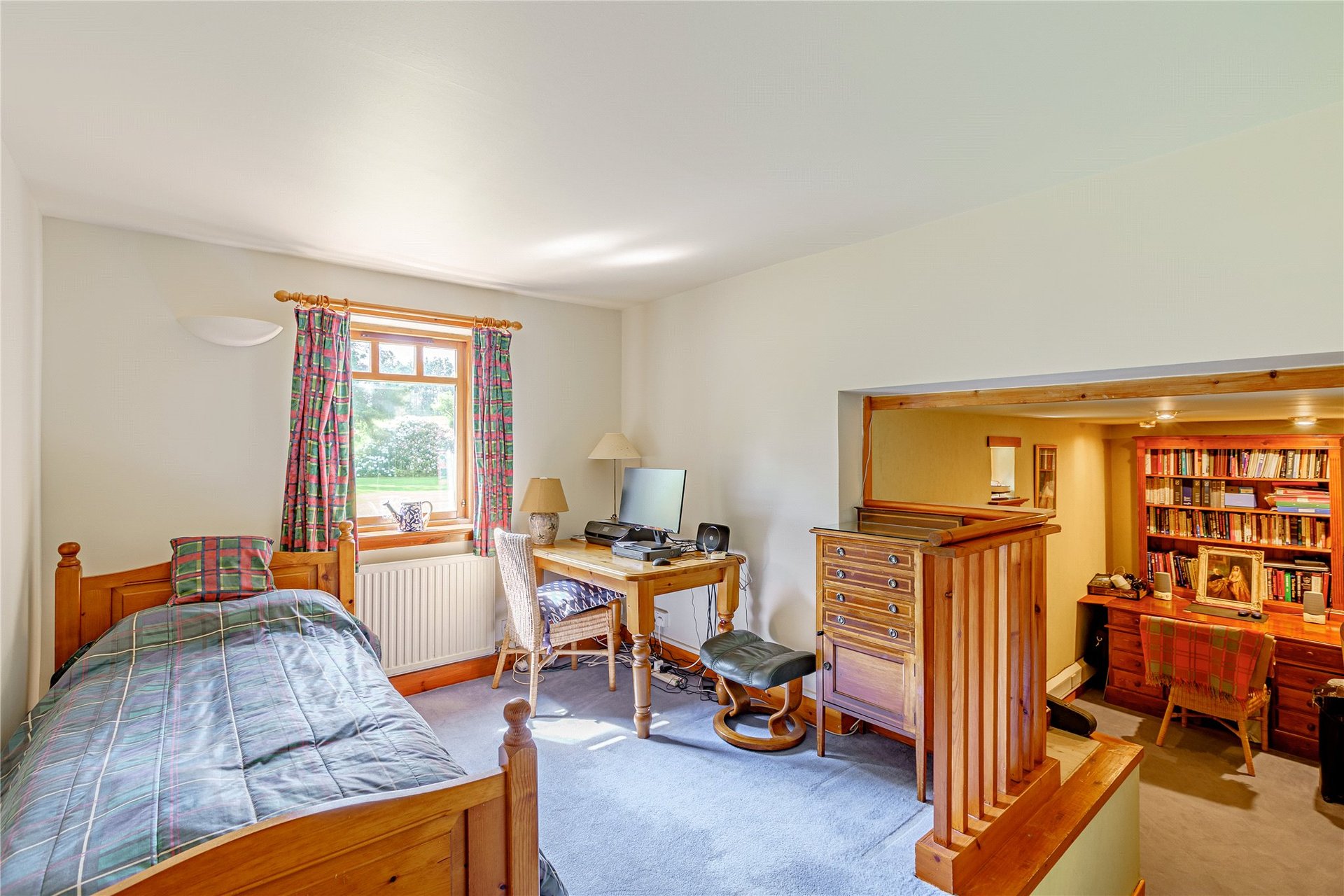 Dippin Lodge, Buchlyvie, Stirling, Stirlingshire, FK8 3NR - Picture #13