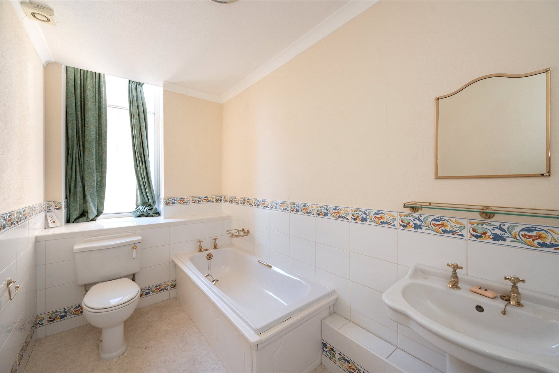 8 Tay Street, Perth, Perth and Kinross, PH1 5LQ - Picture #16