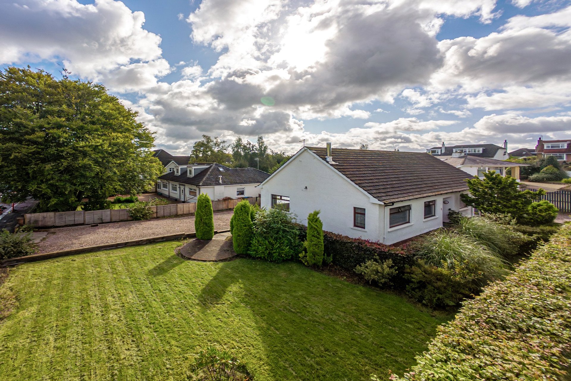 1 Lynn Drive, Milngavie, G62 8HL - Picture #3