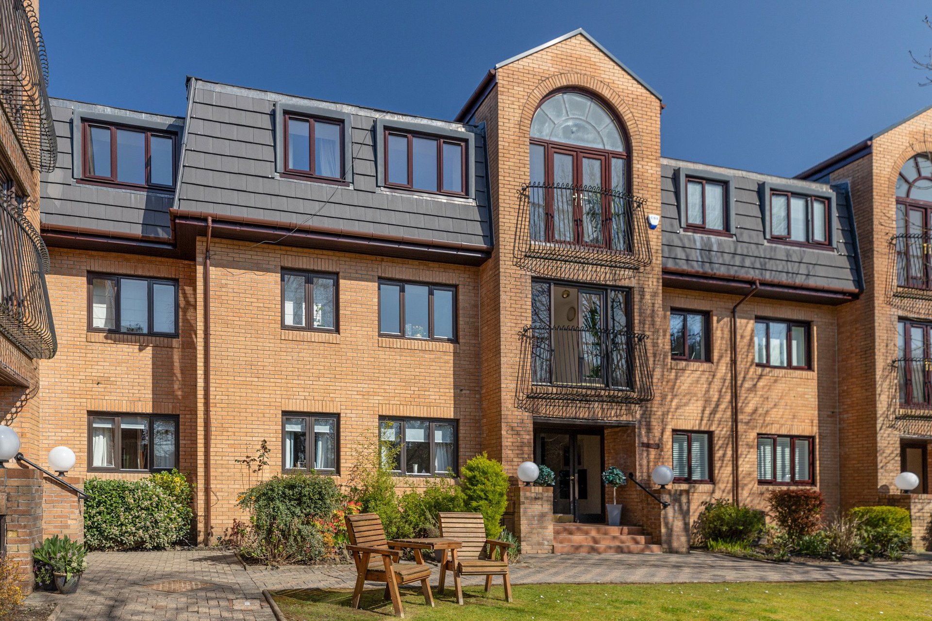 22 The Beeches, Ayr Road, Newton Mearns, Glasgow, G77 6AZ - Picture #3