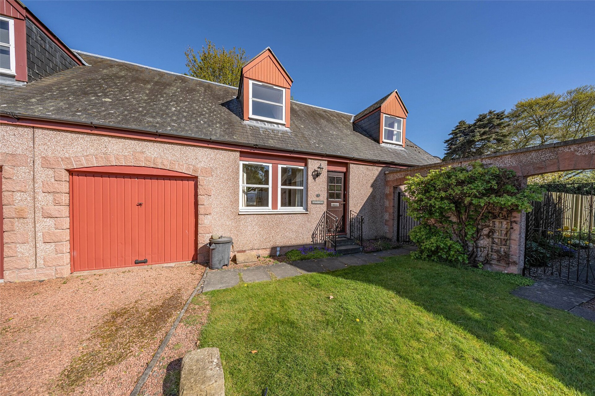 3 Heiton Park, Darnick, Melrose, Scottish Borders, TD6 9AU - Picture #1