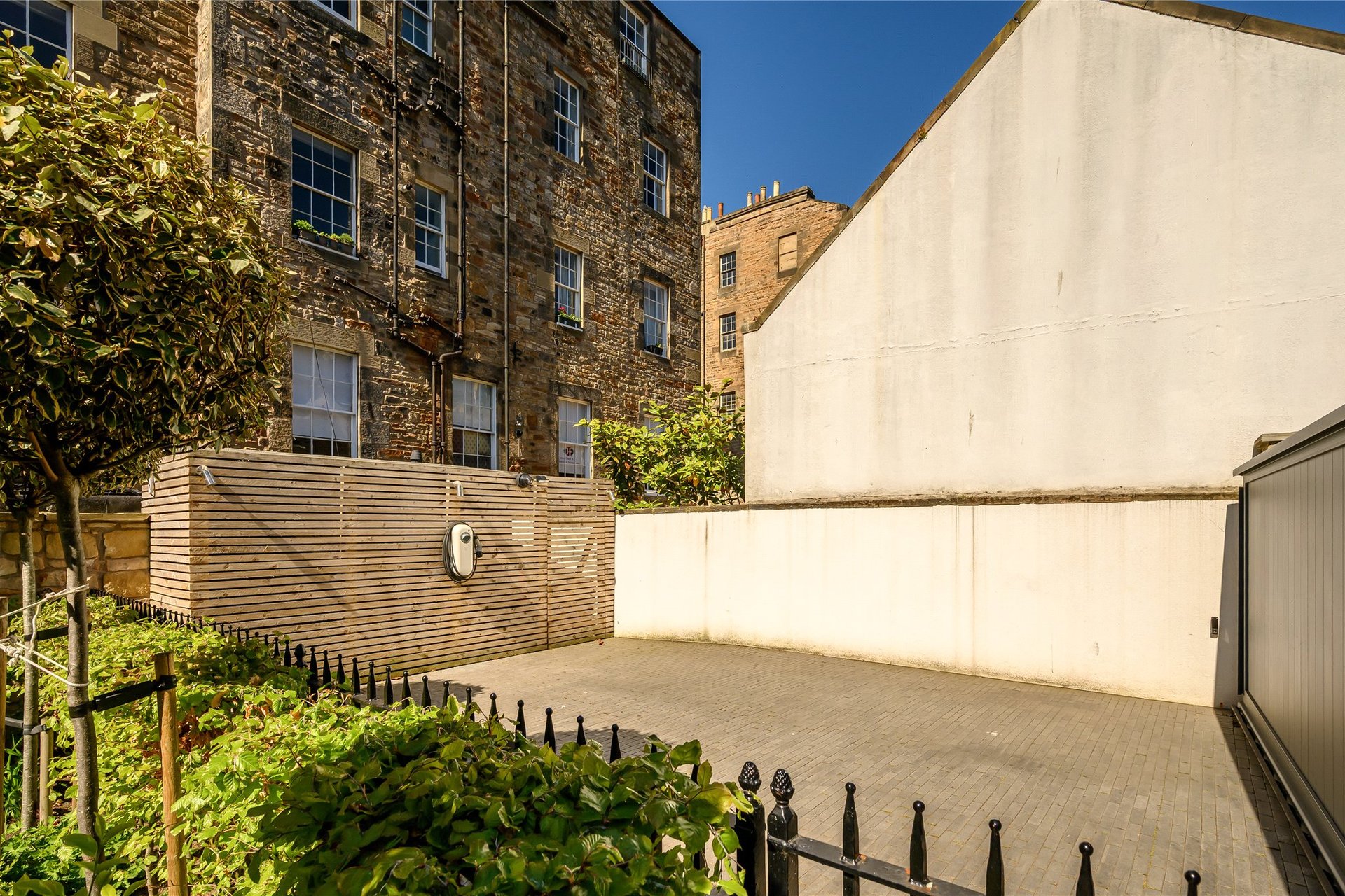 11 Manor Place, West End, Edinburgh, EH3 7DH - Picture #28