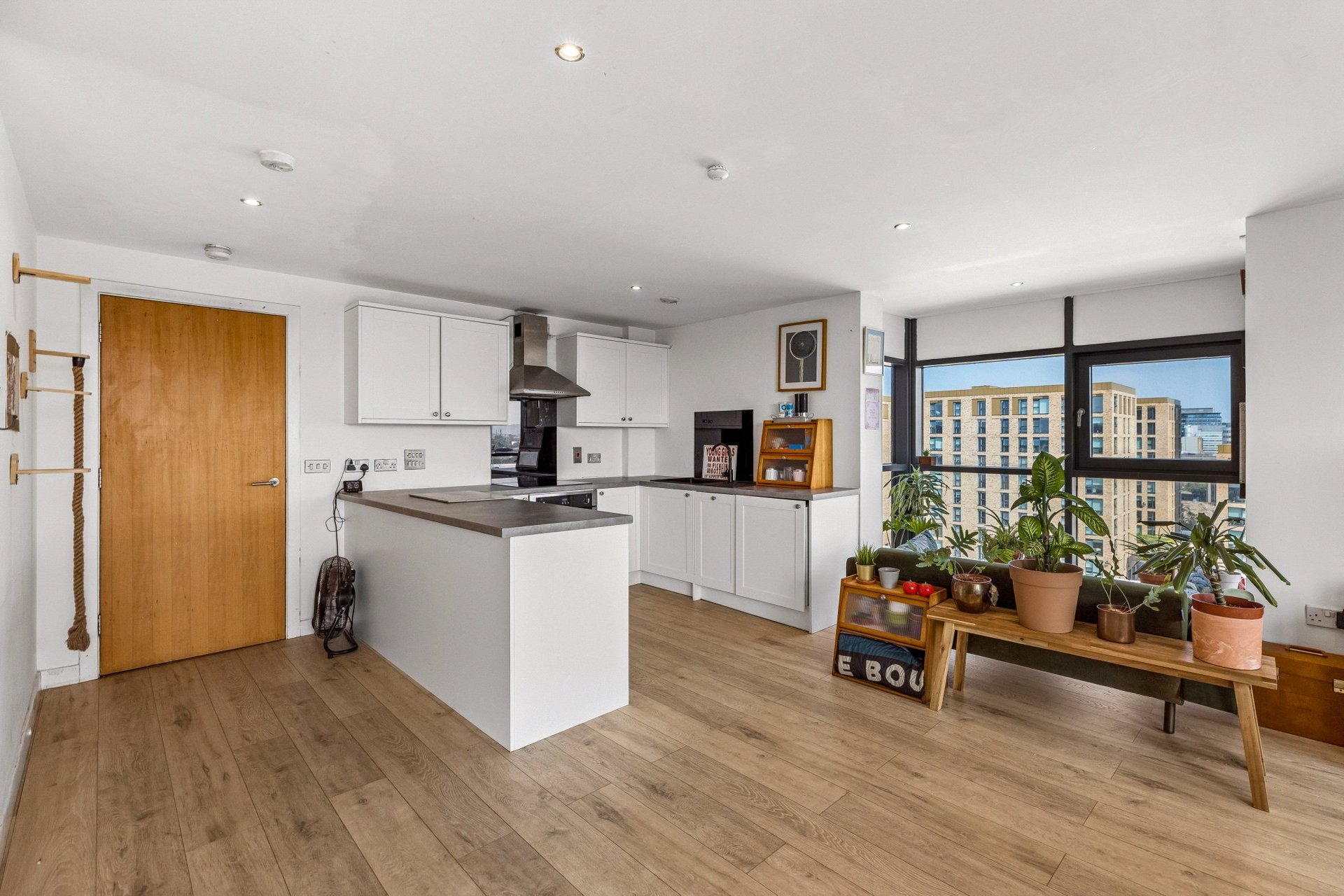 Flat 8/5 River Heights, 72 Lancefield Quay, Glasgow City, G3 8JJ - Picture #6