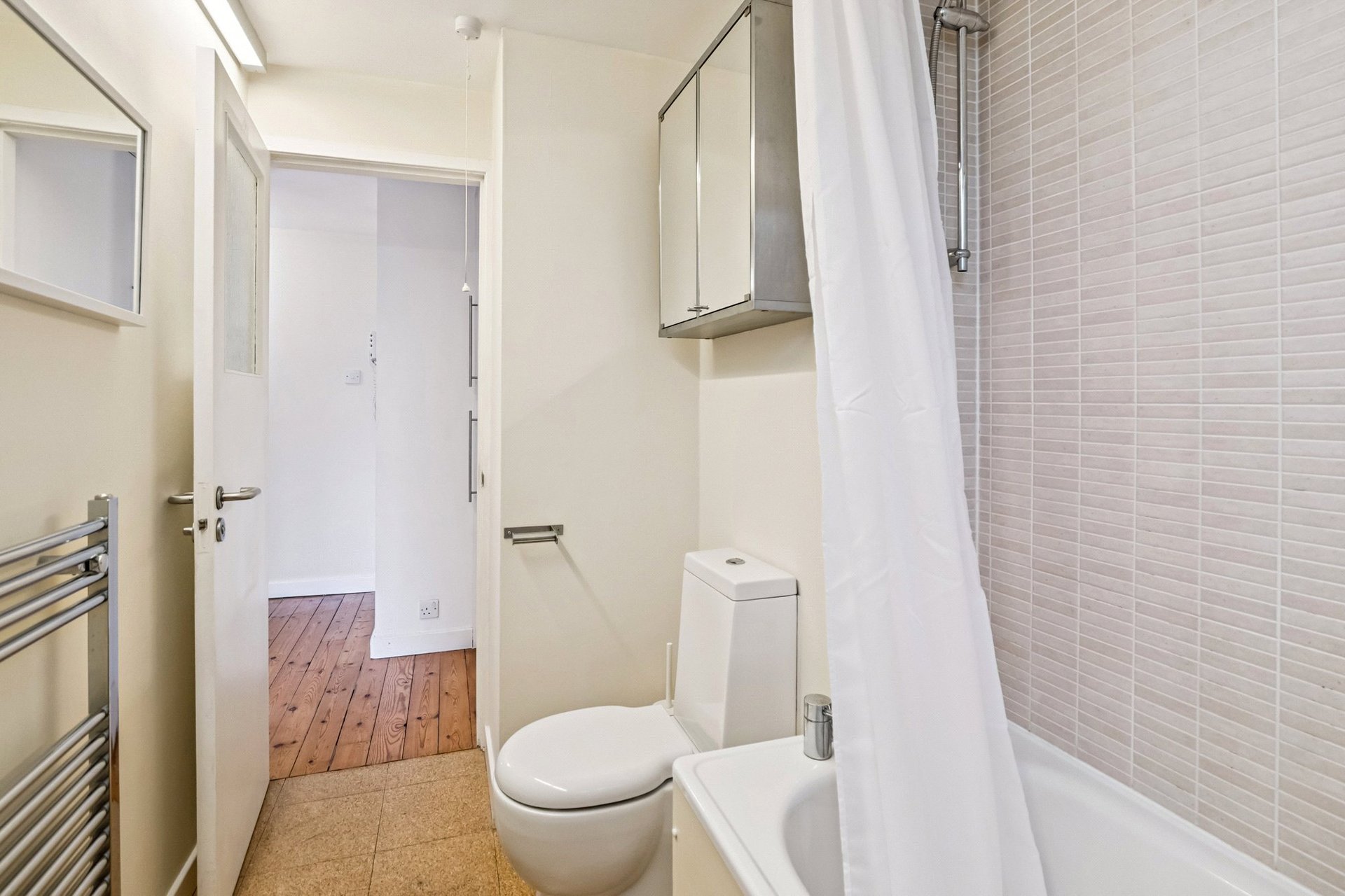 46 Claremont Court, Edinburgh, EH7 4LA - Picture #12