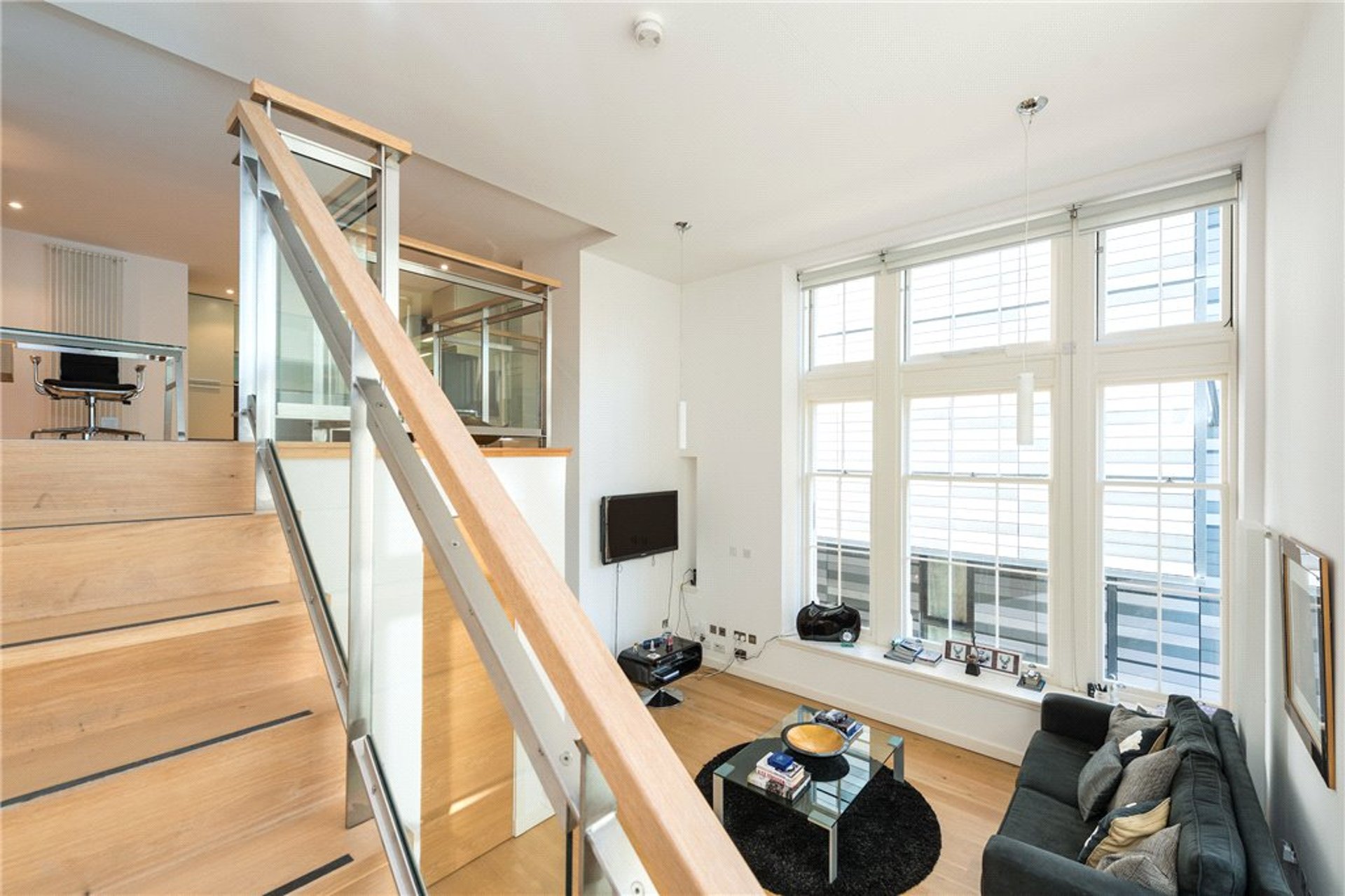 Flat 7, 19 Simpson Loan, Edinburgh, Midlothian, EH3 9BS - Picture #6