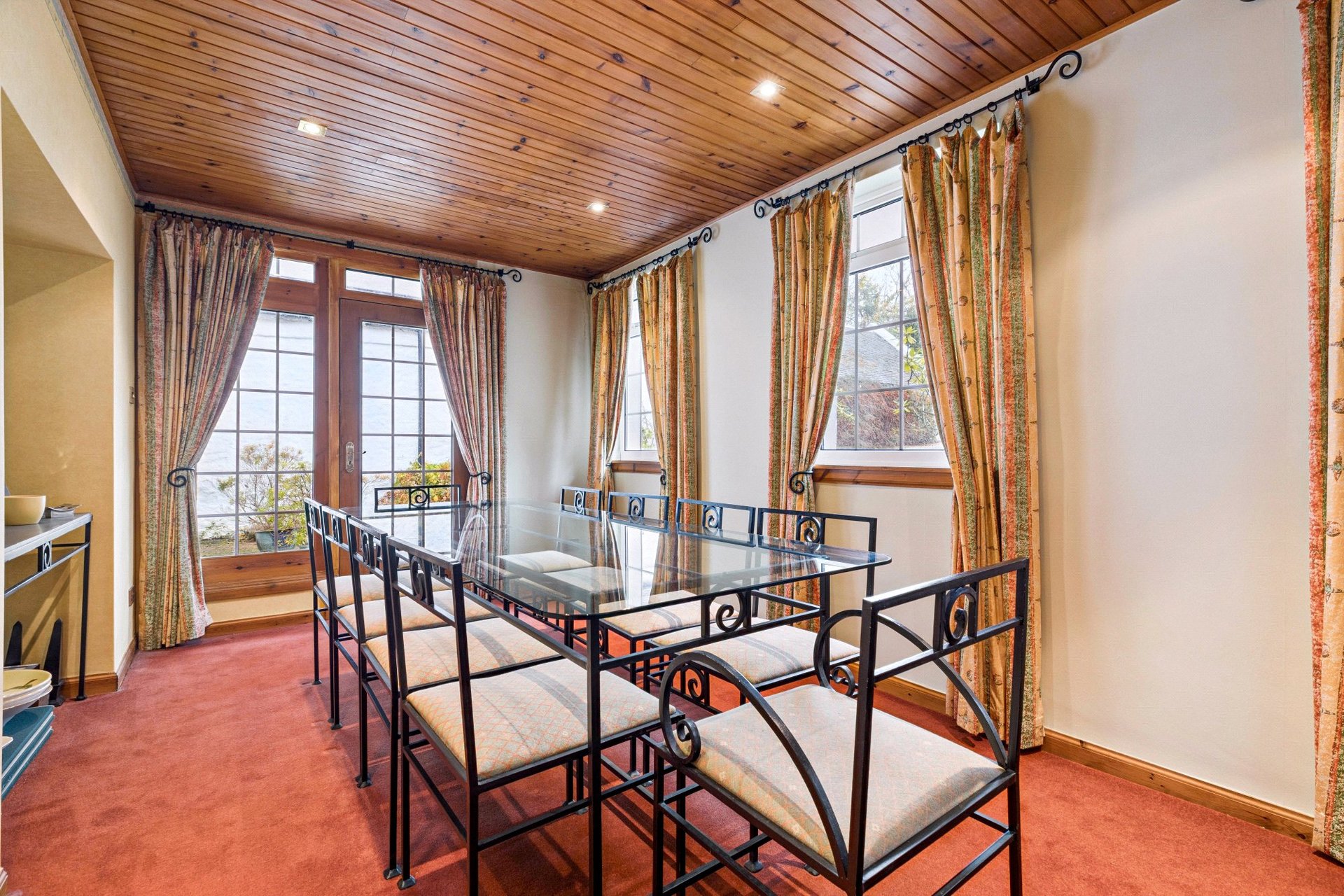 Barcapel Holm Farm, Newton Mearns, Glasgow, East Renfrewshire, G77 6NN - Picture #17