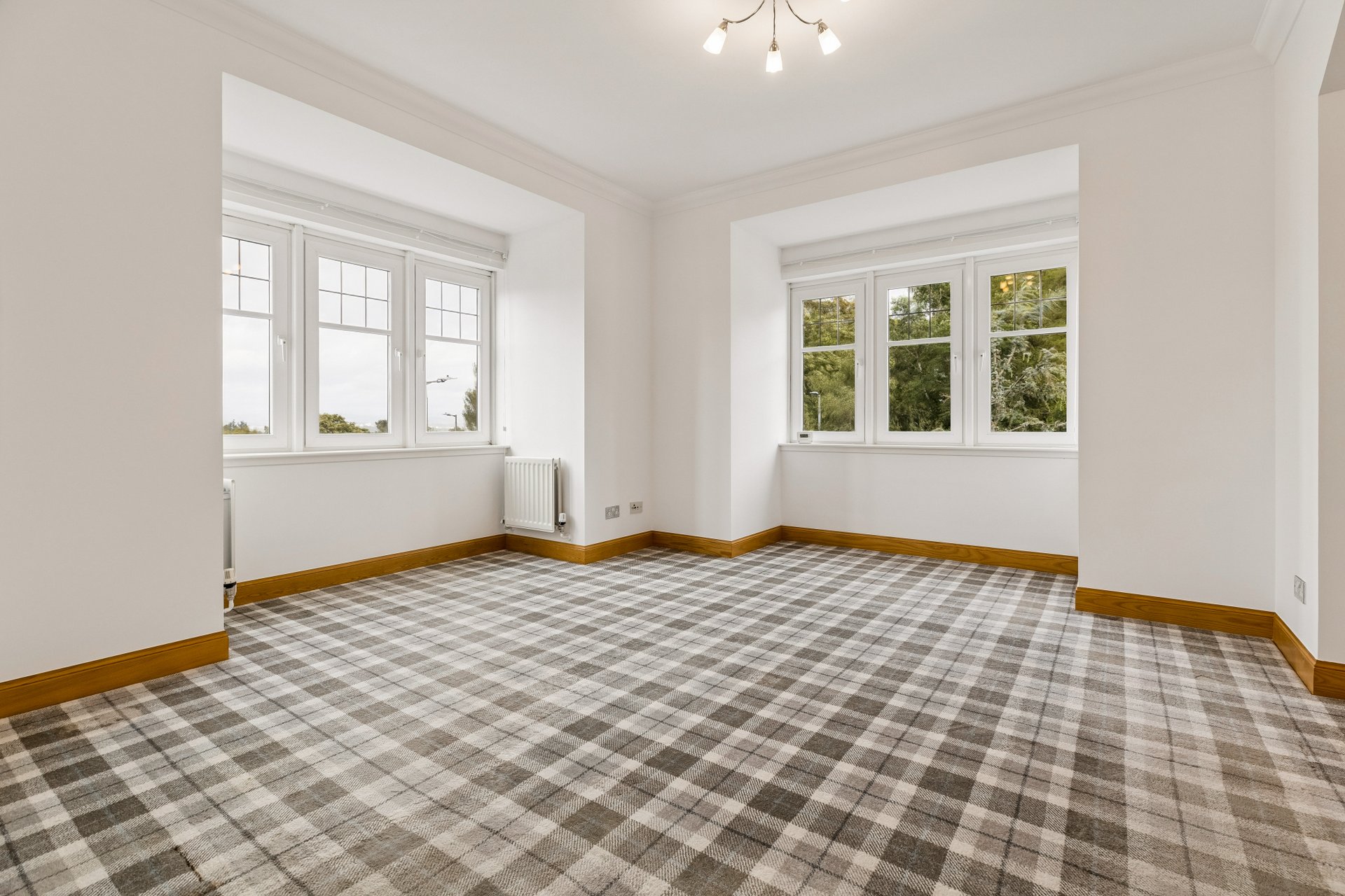 Flat J, 2 Whitecraigs Court, Giffnock, Glasgow, East Renfrewshire, G46 6SY - Picture #4