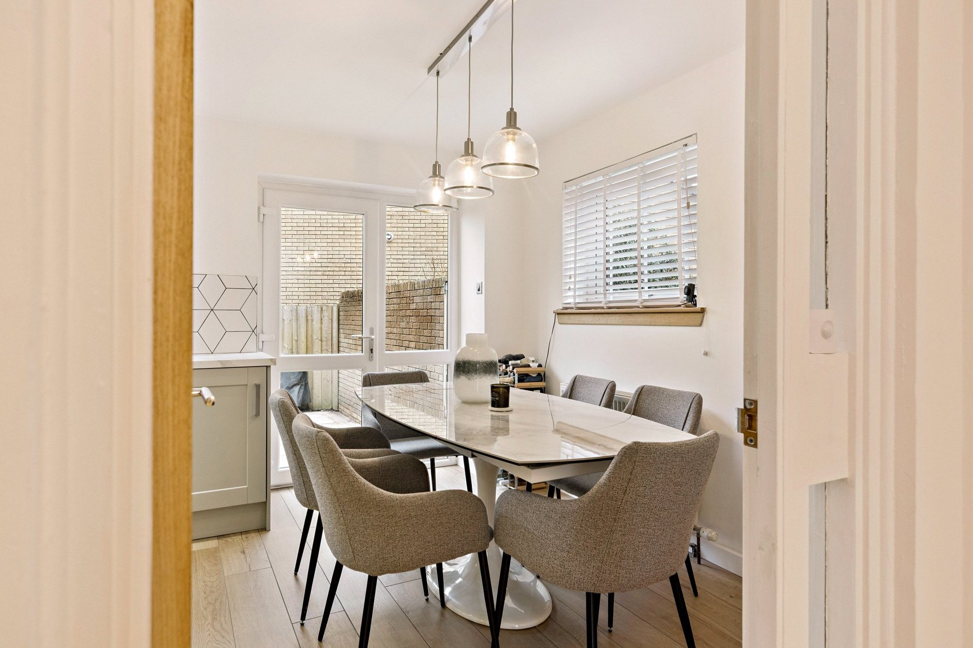 51g Montrose Drive, Bearsden, G61 3JY - Picture #10