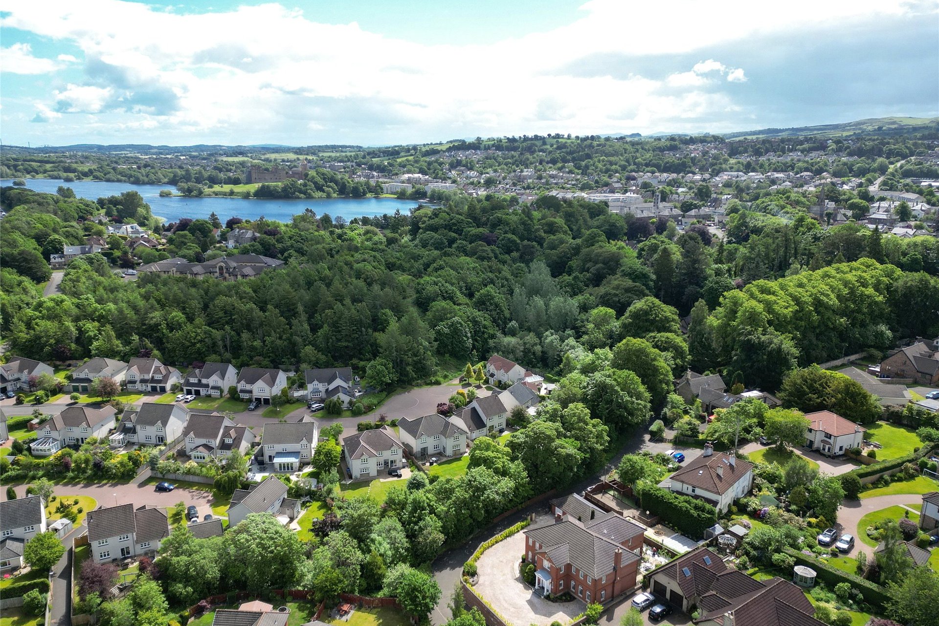 Richmond House, 4 Lade Court, Linlithgow, West Lothian, EH49 7QF - Picture #3