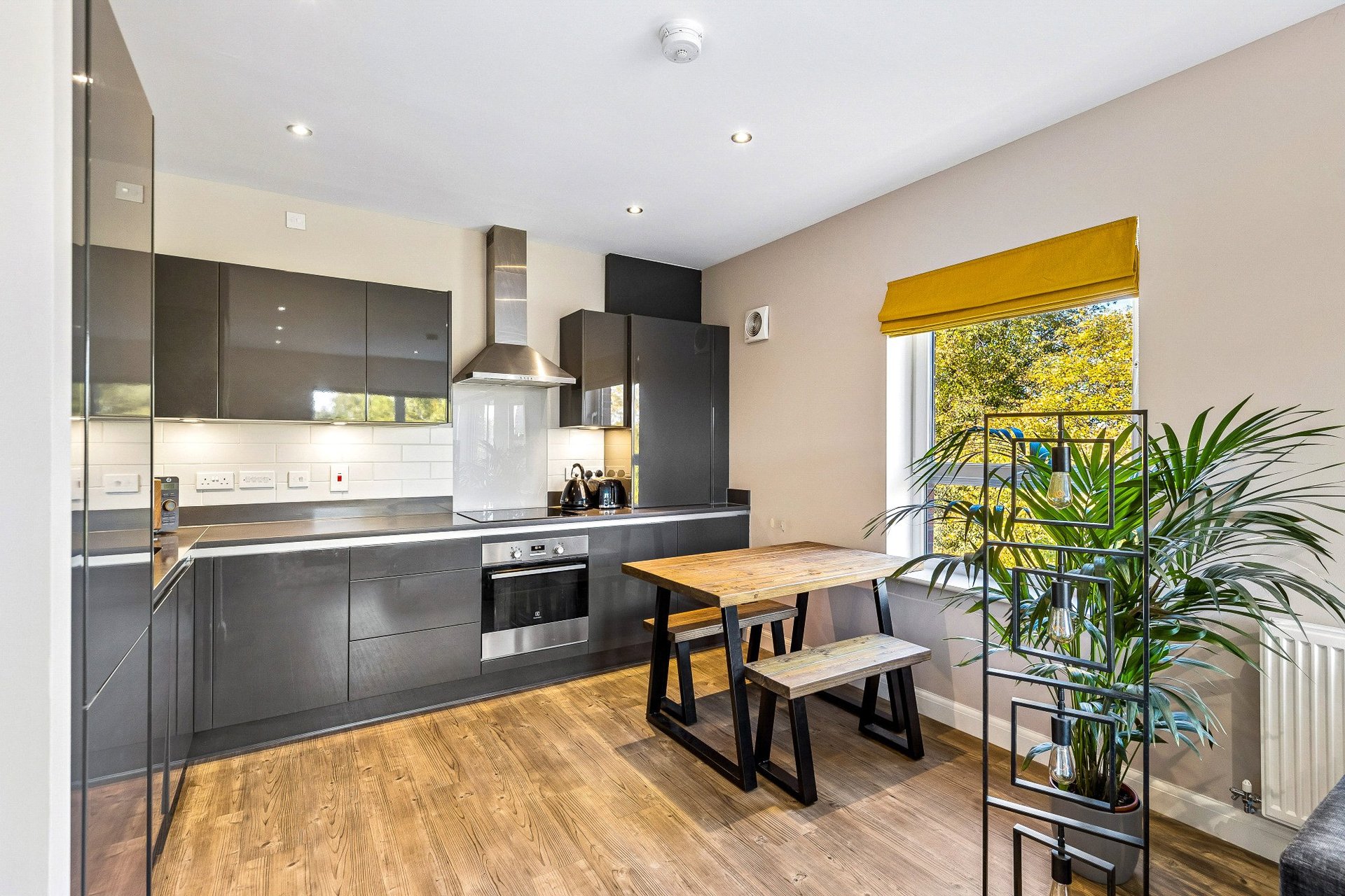 3/2, 6 Inverlair Drive, Cathcart, Glasgow, G43 2AY - Picture #6