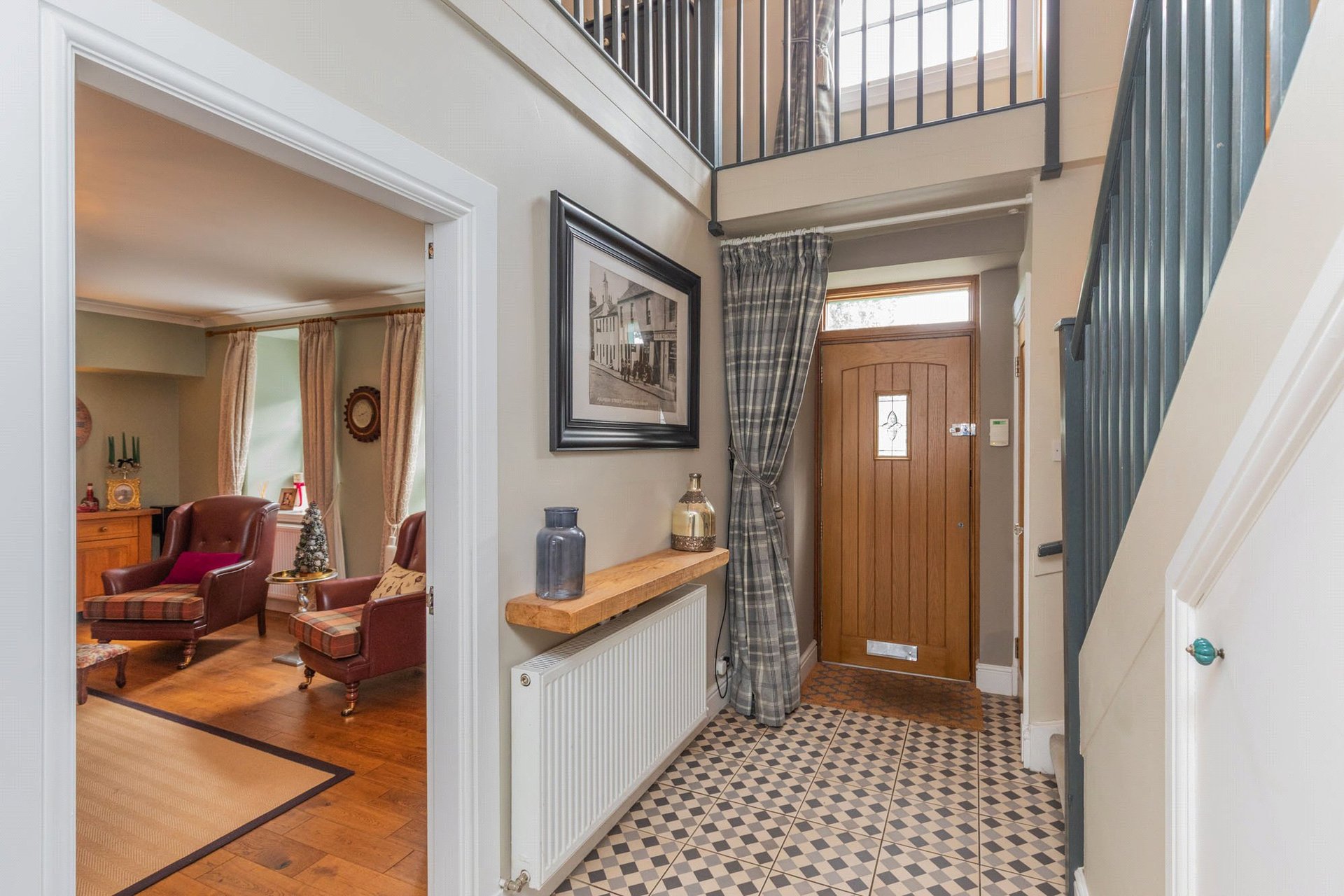 1 Polnoon Street, Eaglesham, Glasgow, G76 0BH - Picture #4