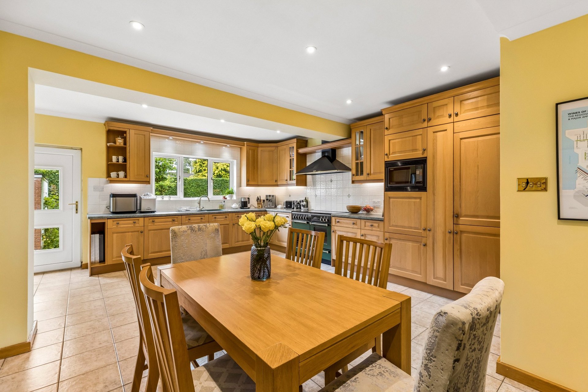 Beech House, 5 Herndon Court, Newton Mearns, Glasgow, G77 5DW - Picture #11