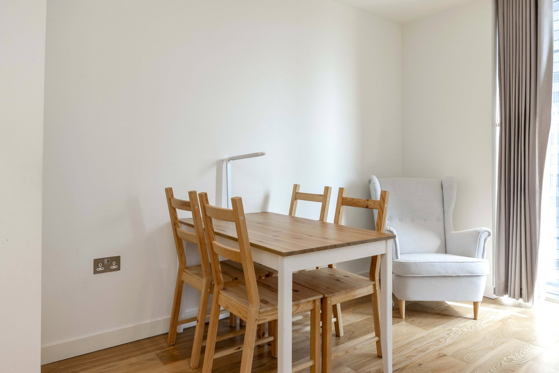Flat 43, 6 Simpson Loan, Edinburgh, Midlothian, EH3 9GT - Picture #10