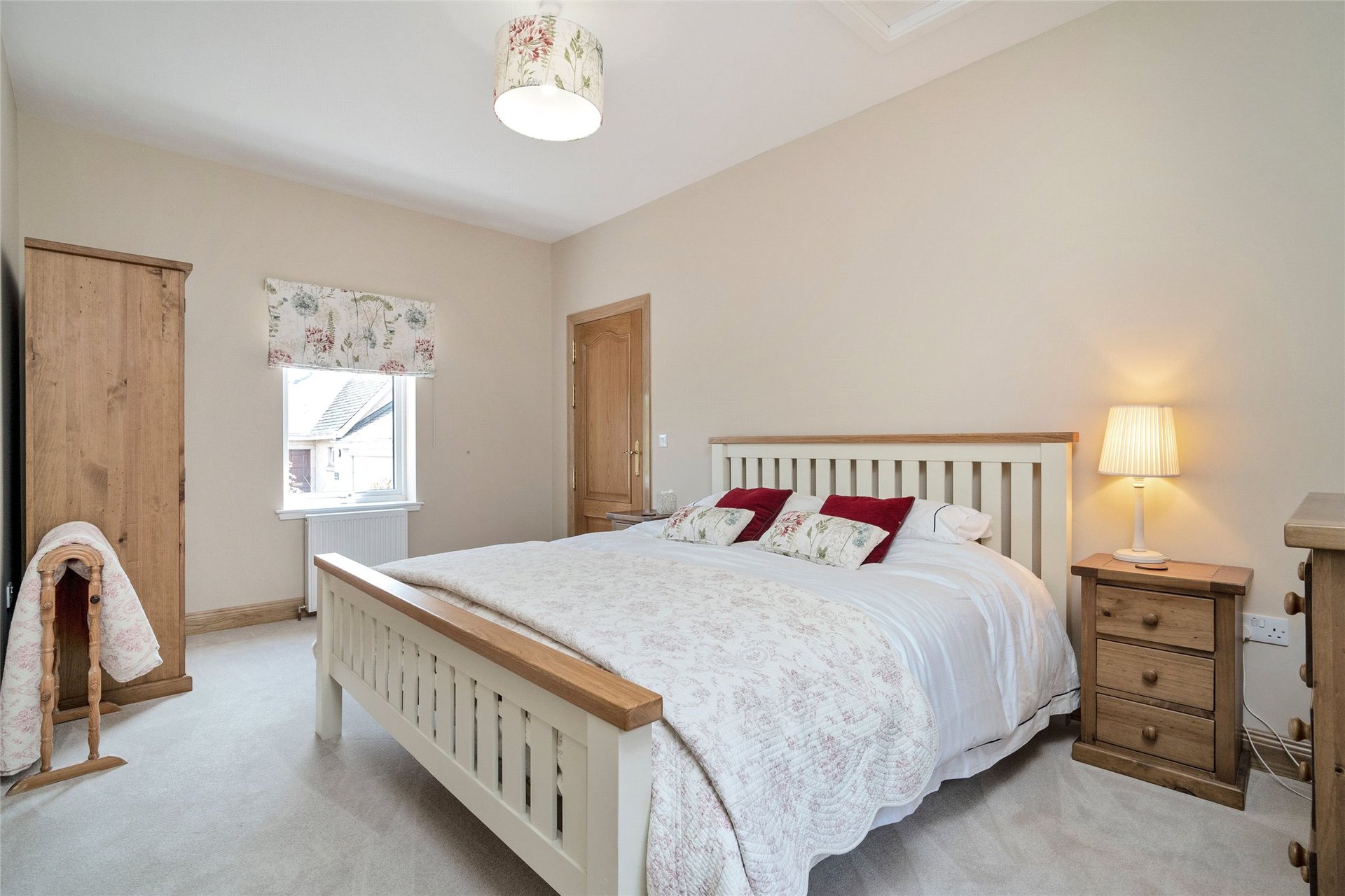 21 Broomlands, Kelso, Scottish Borders, TD5 7PR - Picture #19
