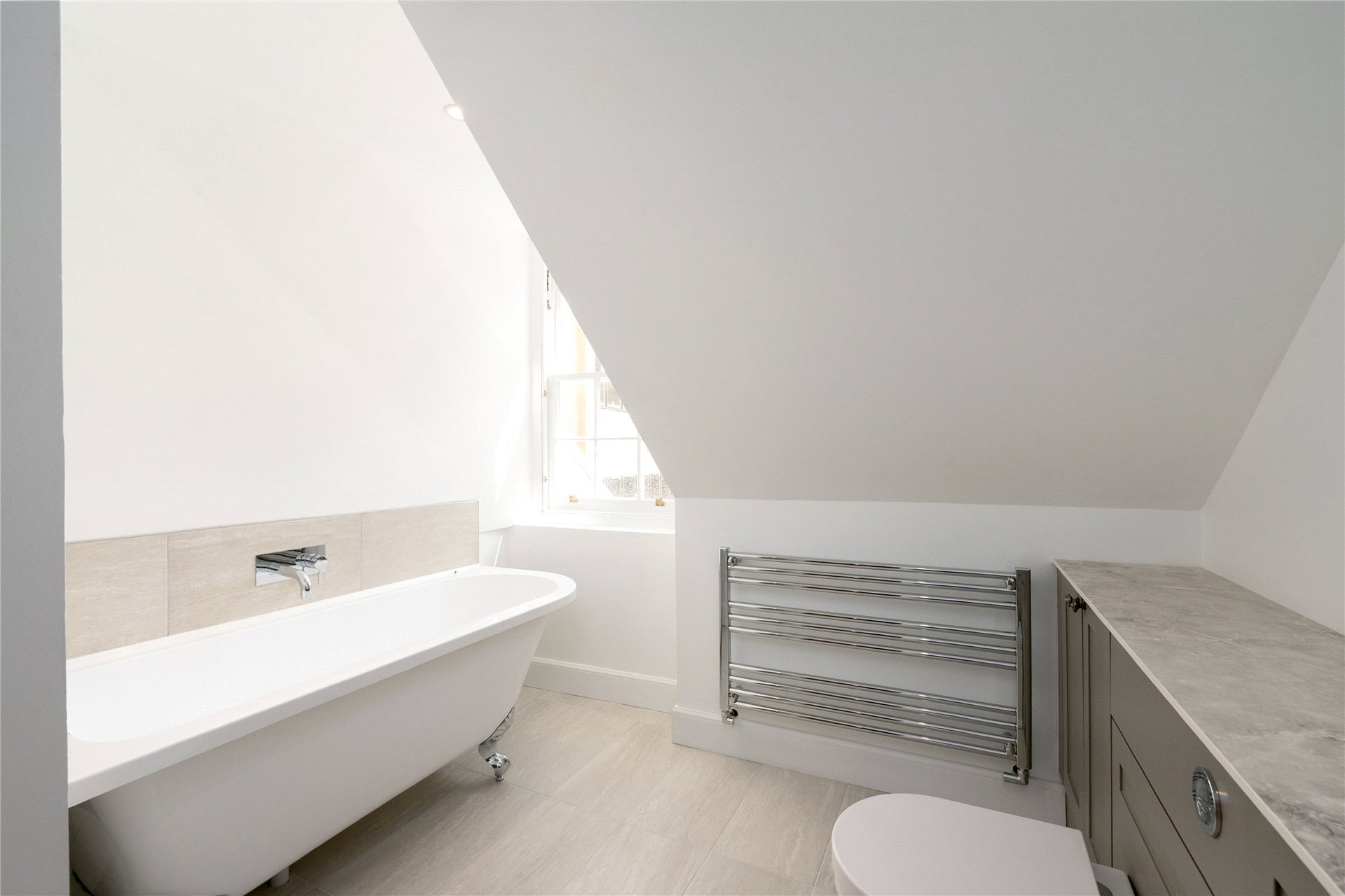 Tweeddale Court, 14 High Street, Old Town, Edinburgh, EH1 1TE - Picture #15