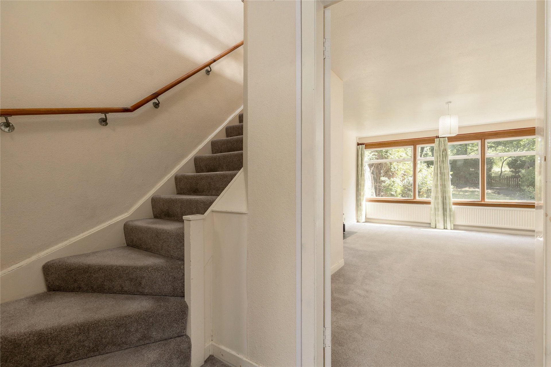 127 Clermiston Road, Edinburgh, Midlothian, EH12 6UR - Picture #10