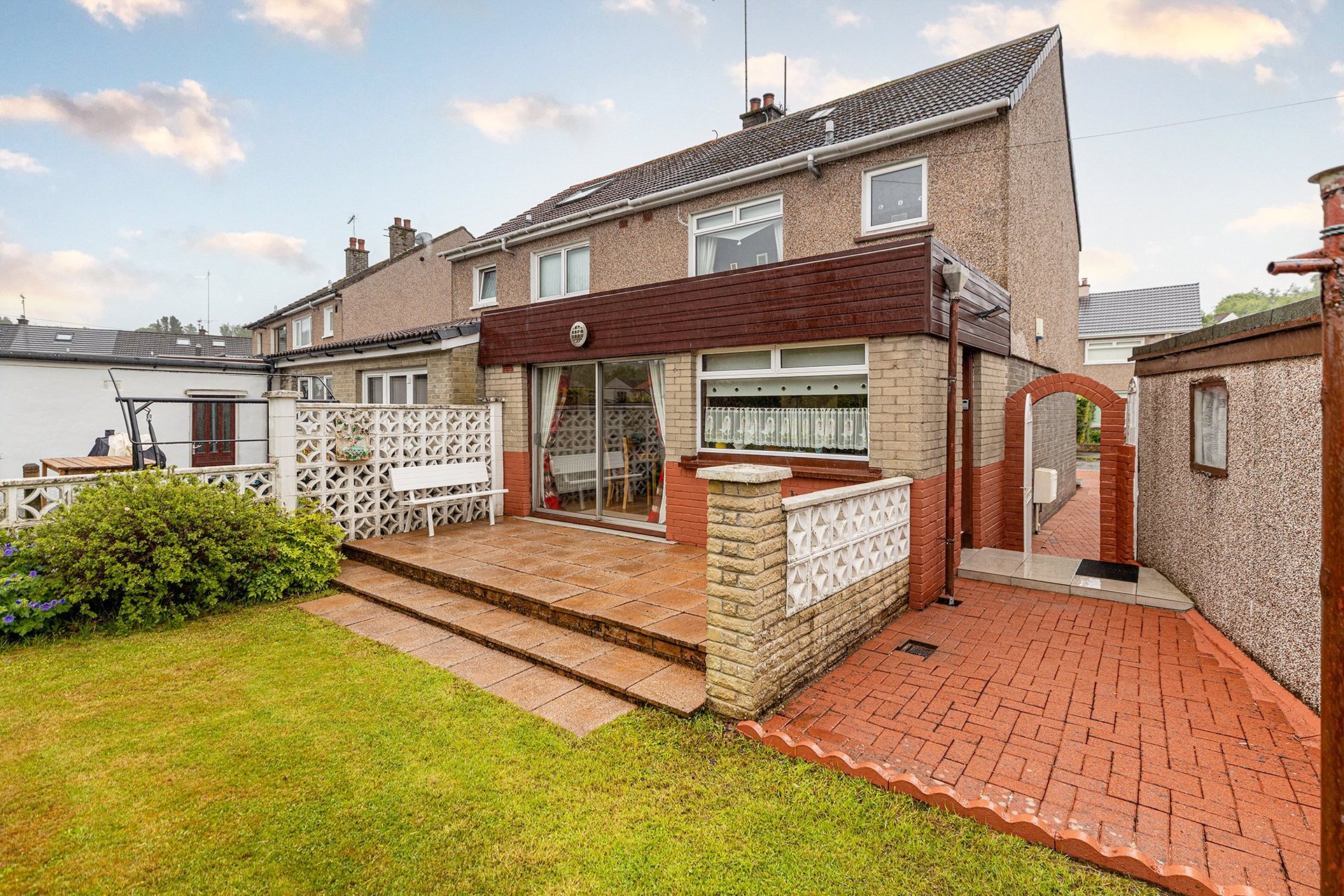 7 Doon Crescent, Bearsden, G61 1ES - Picture #2