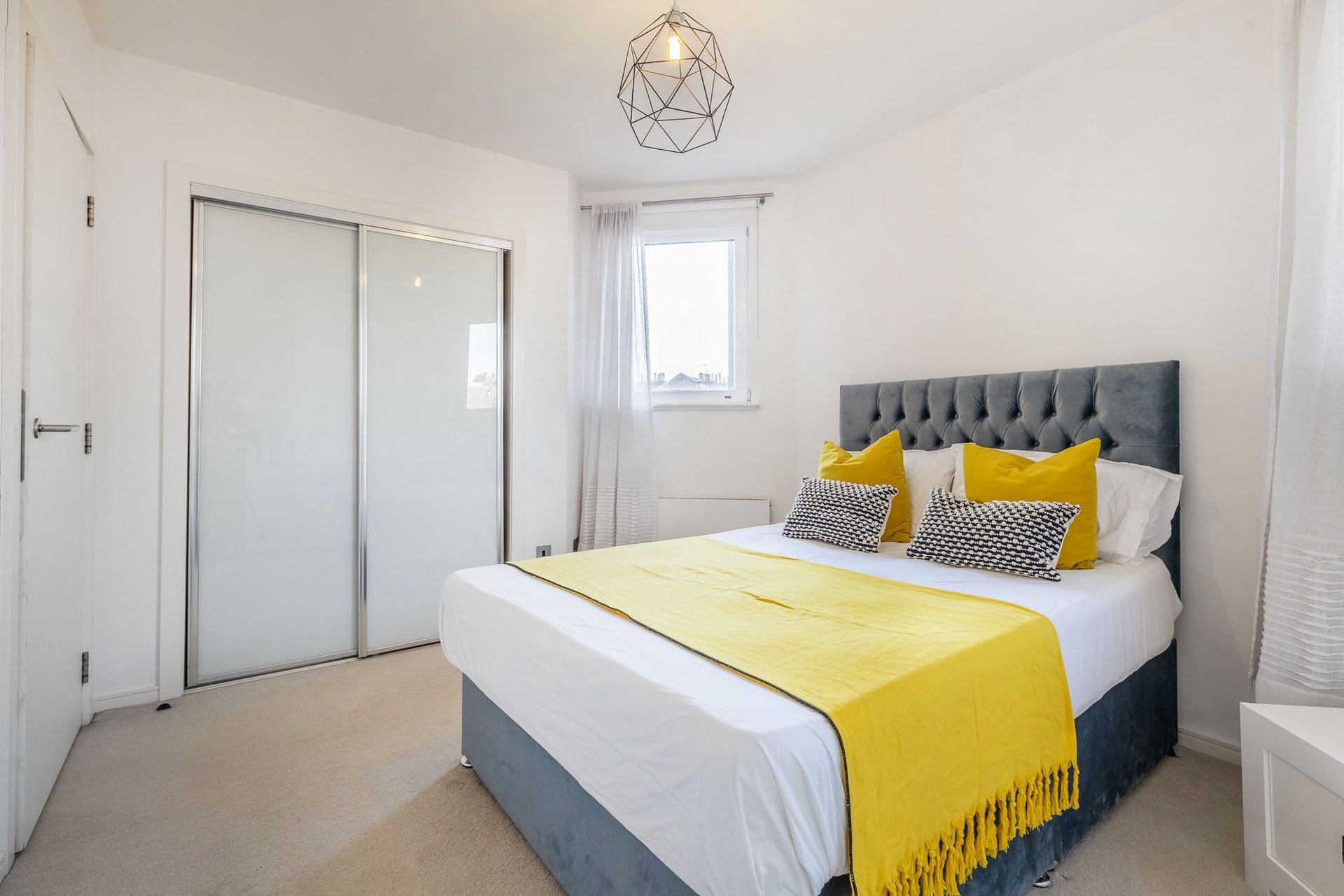 4/1 Park House, 10 Park Circus Place, Park, Glasgow, G3 6AN - Picture #20